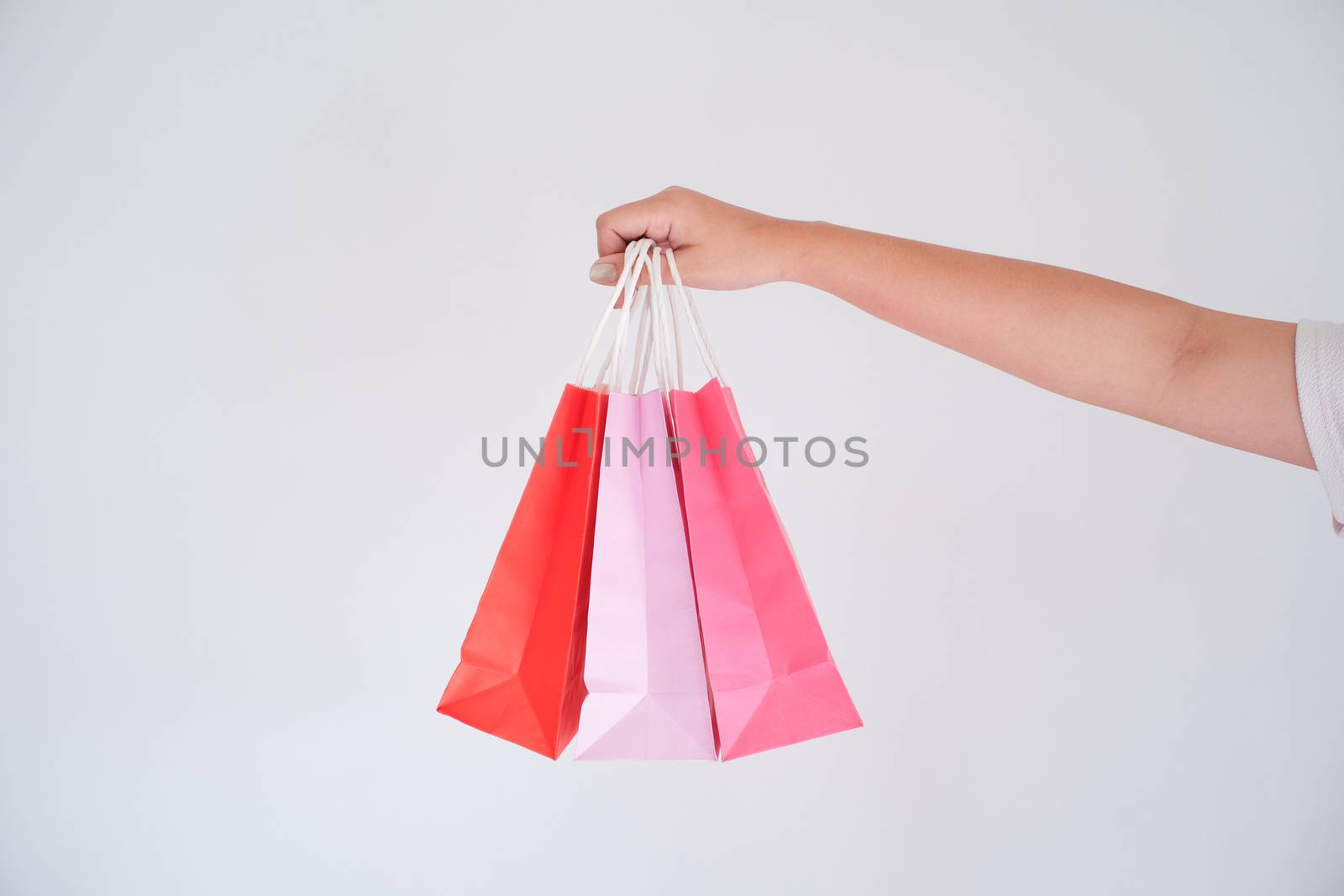 woman holding shopping bag.