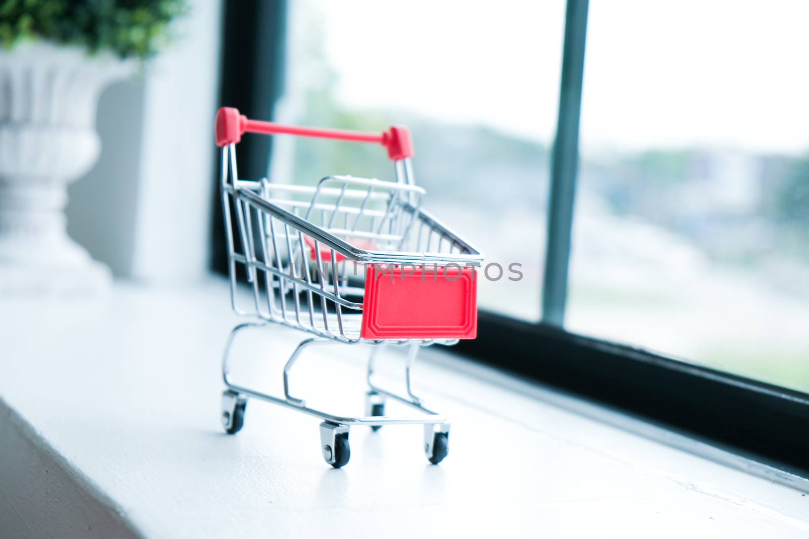 Small shopping cart with Laptop for Internet online shopping con by peandben