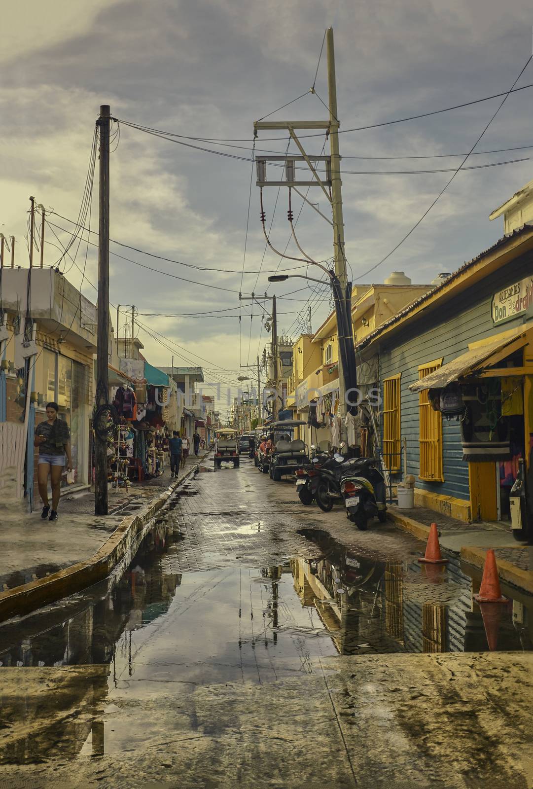 Mystic little alley immersed in the island of Isla Mujeres in Mexico.