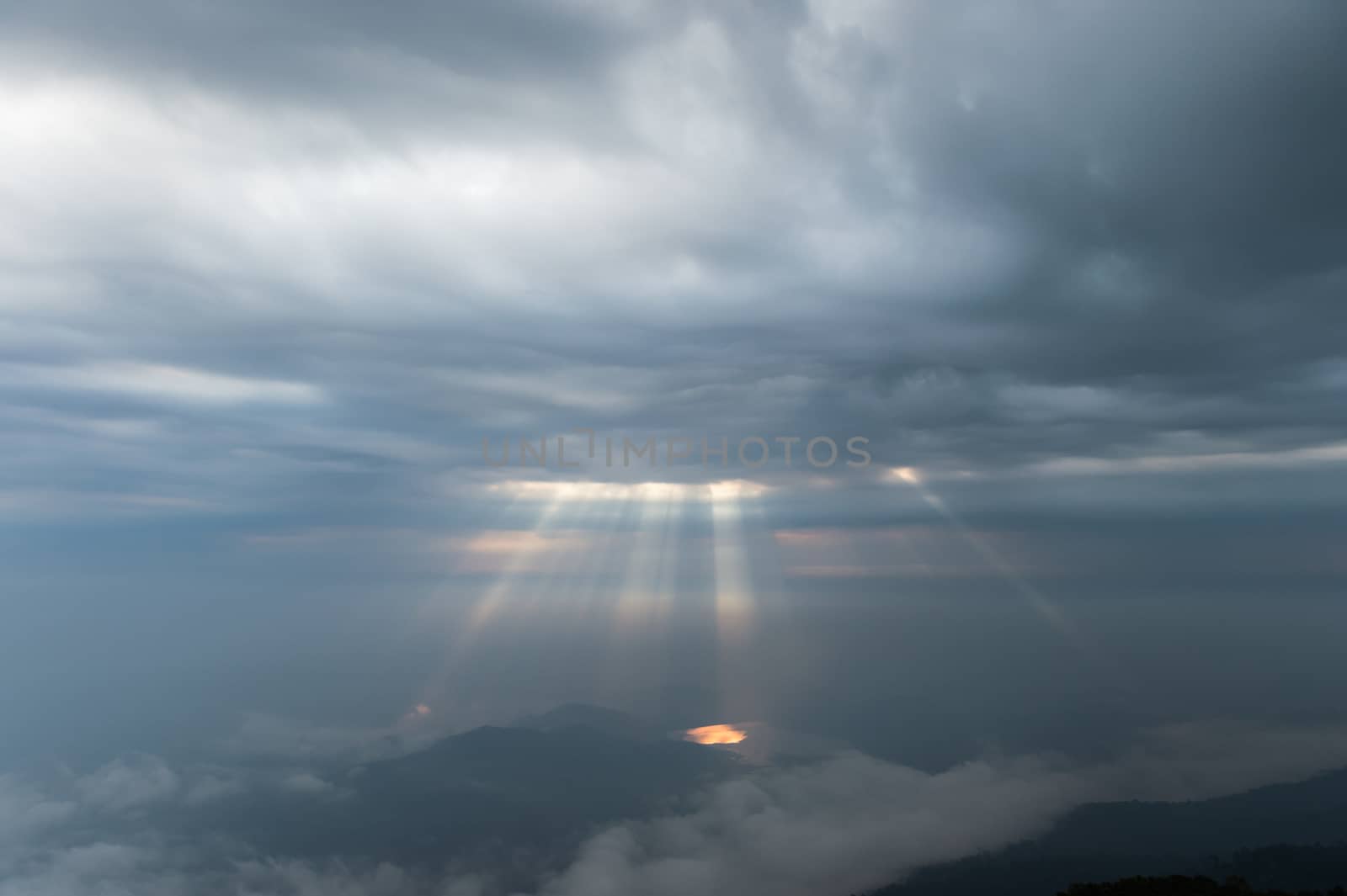 sunlight effect and cloudy sky