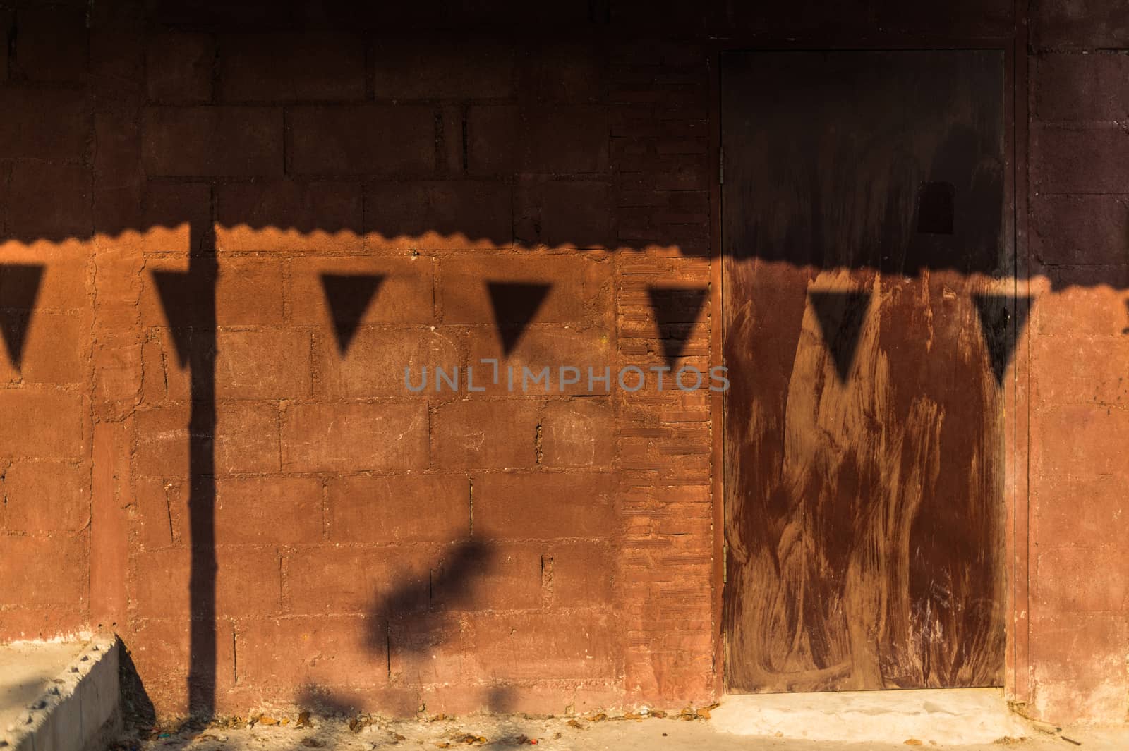 background color of concrete wall and flag shadow