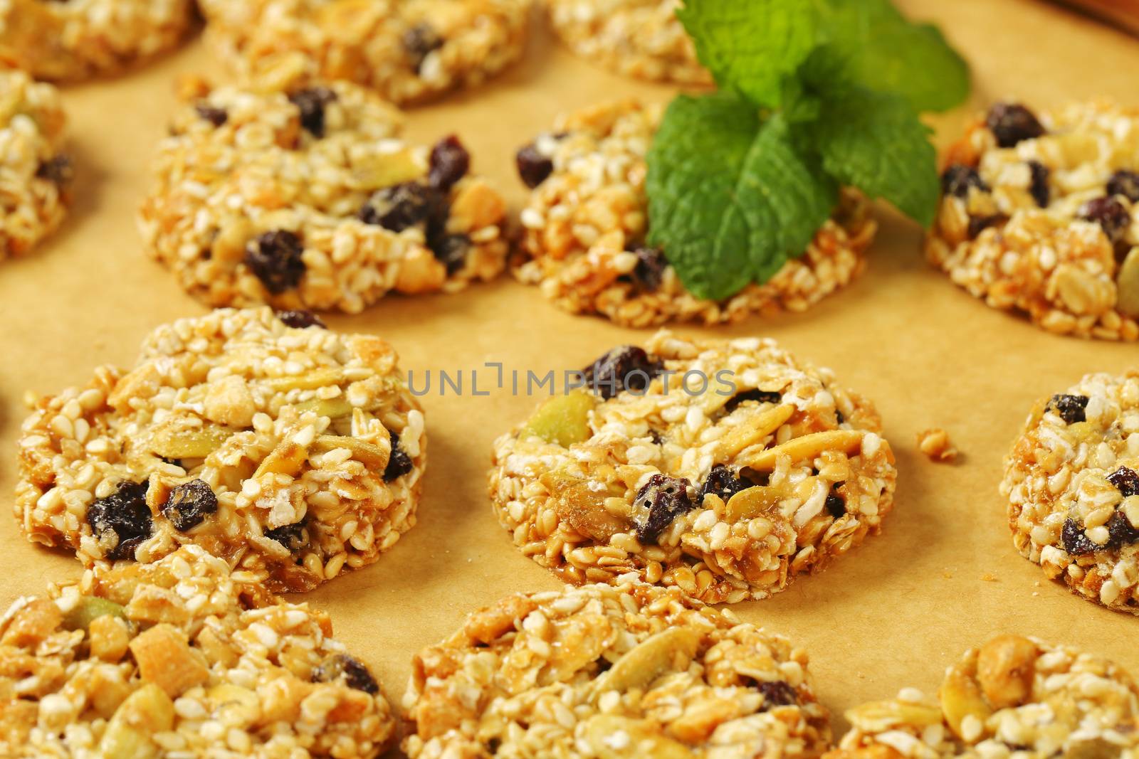 Sesame raisin cookies with pumpkin seeds and almonds