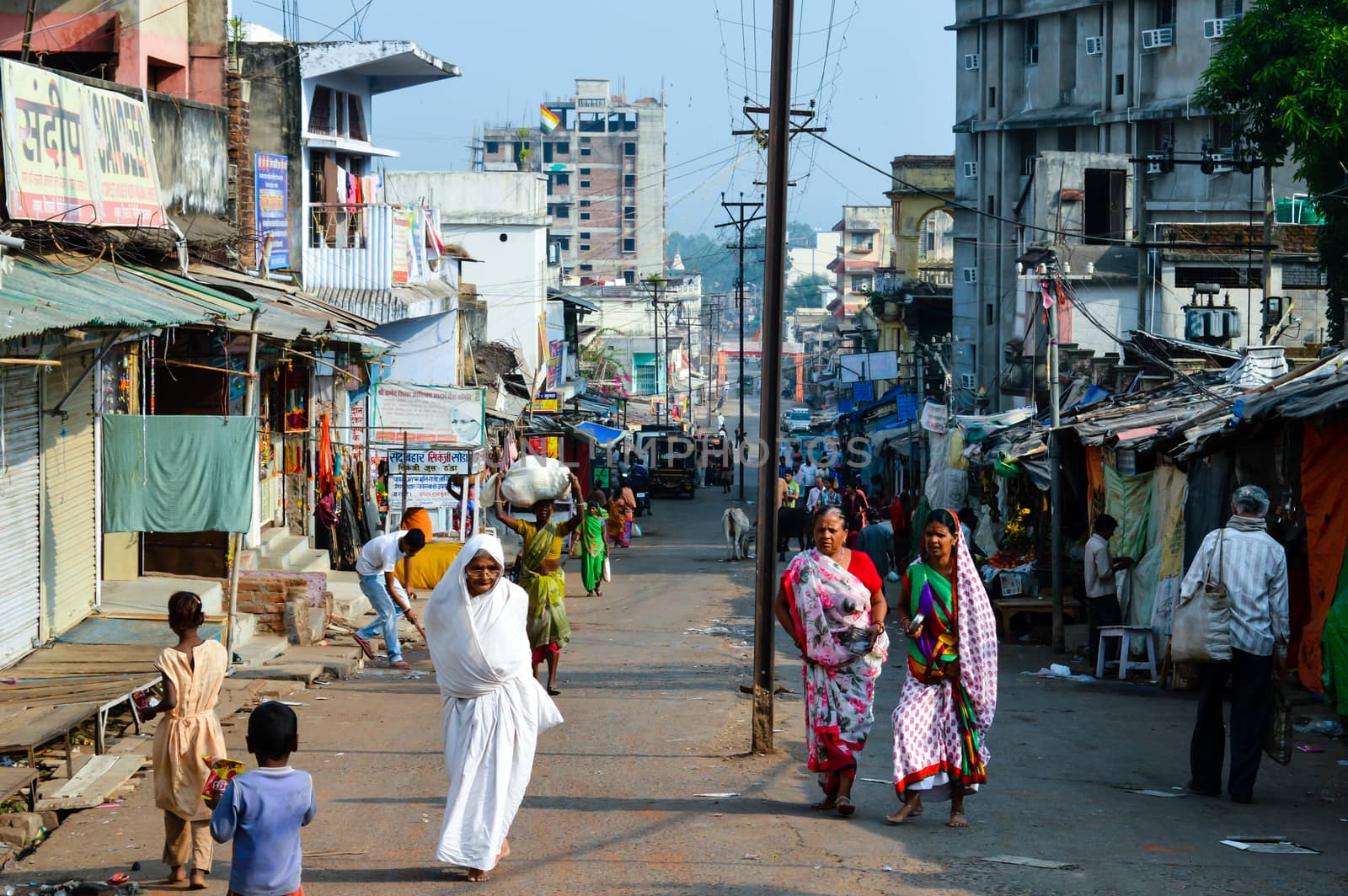 PARESHNATH, JHARKHAND, INDIA - JAN 25: People and crowds walking through the famous weekend market area. It was believed to be a popular Maoist area earlier.