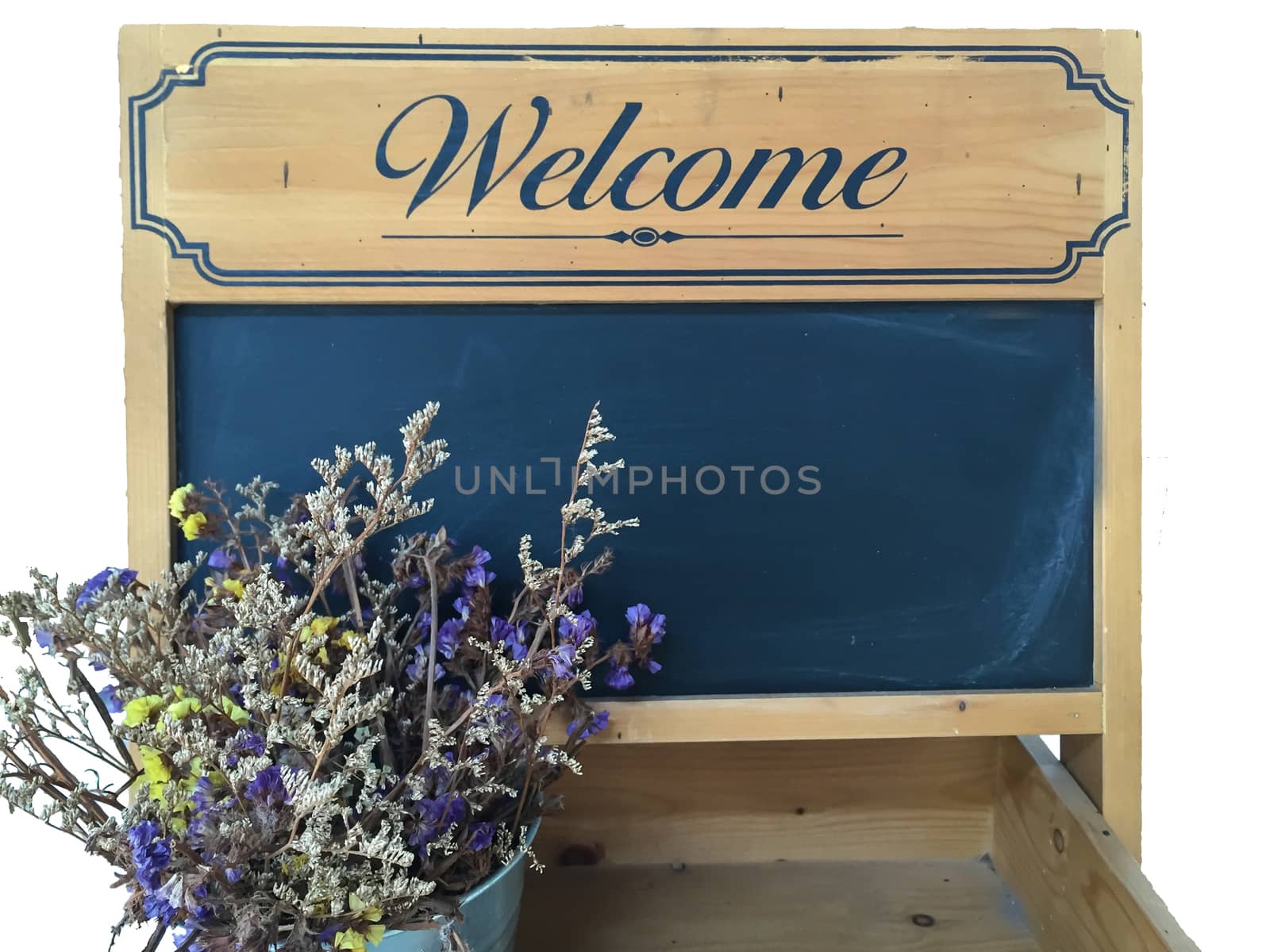 Shelves with blackboard and a welcome message