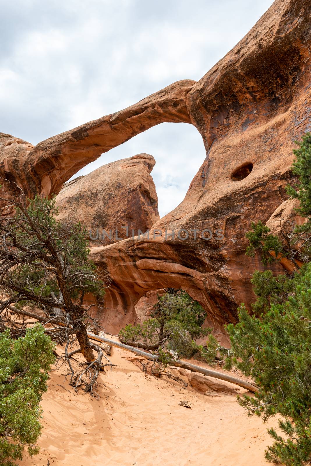 Double-O Arch in Devils Garden Trail in Arches National Park, Utah