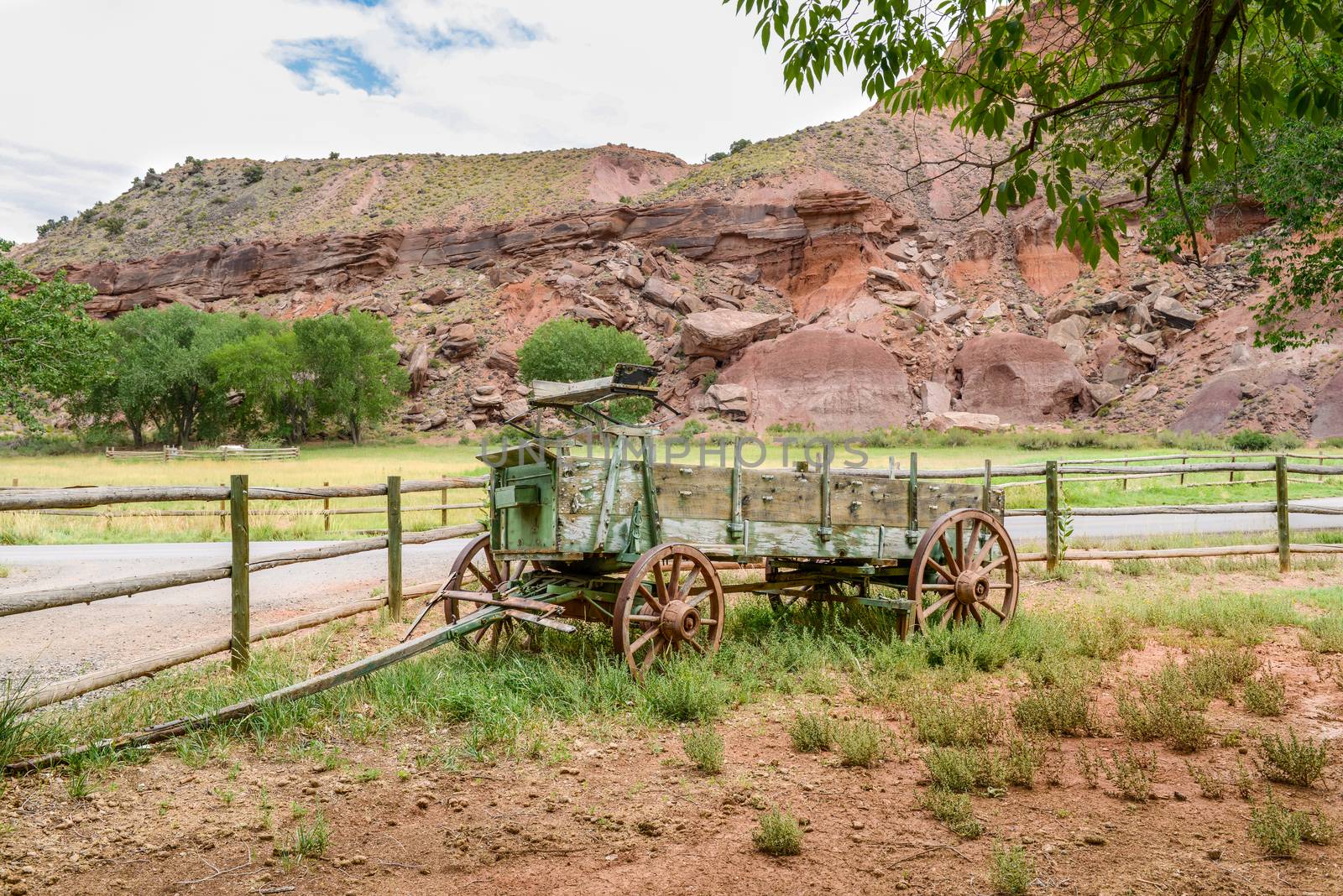 Antique wagon cart in Fruita, Capitol Reef National Park, Utah