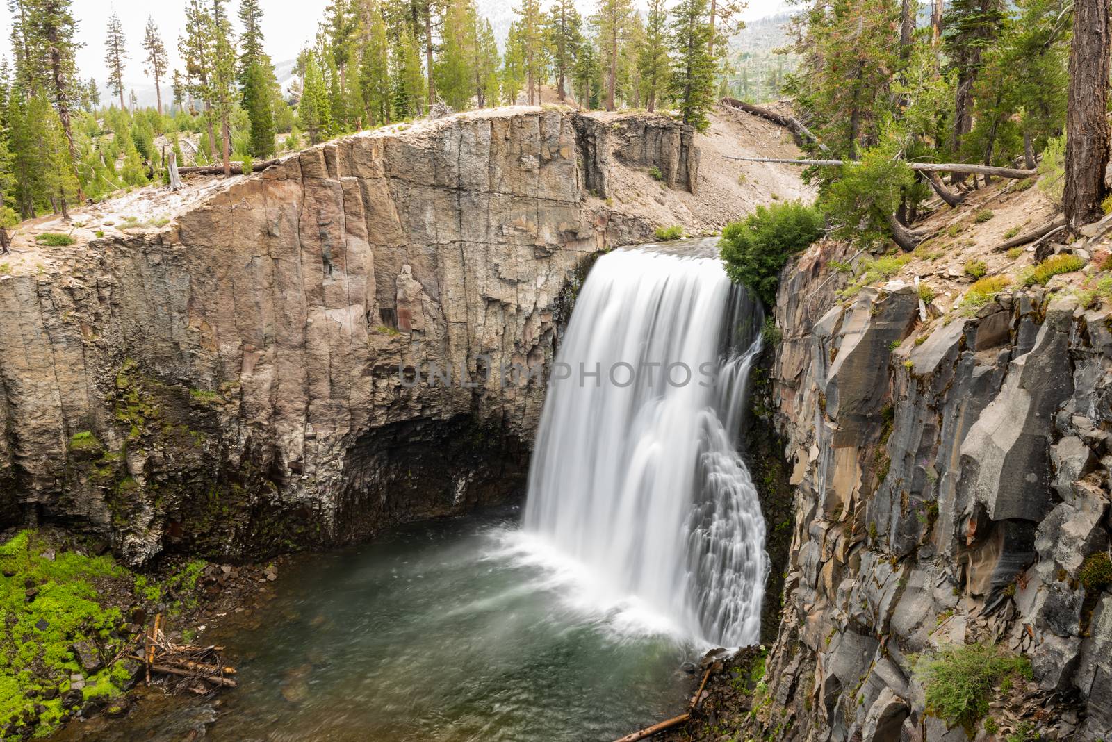 Rainbow Falls in Devils Postpile National Monument, Ansel Adams Wilderness, Inyo National Forest, California by Njean