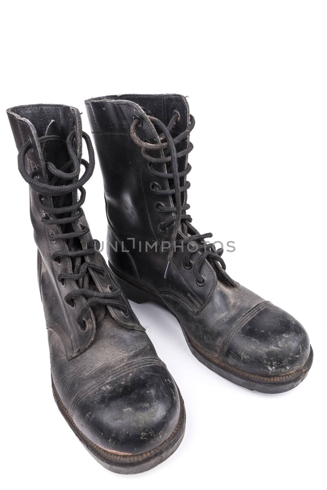 Dirty Boots by orcearo