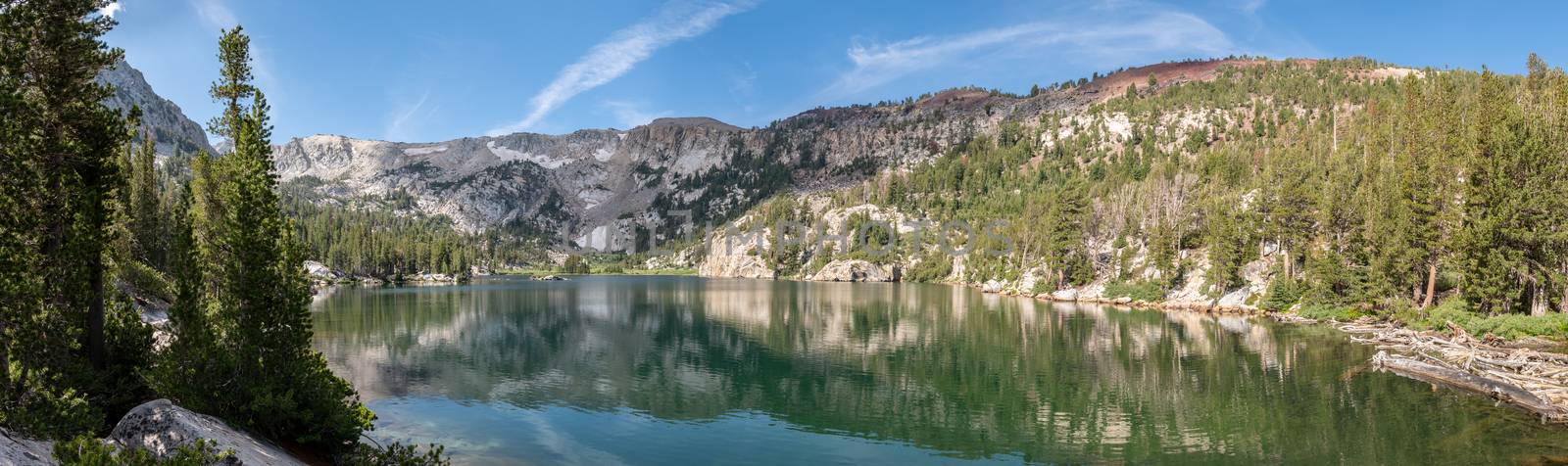 Panorama of Crystal Lake in Mammoth Lakes, California