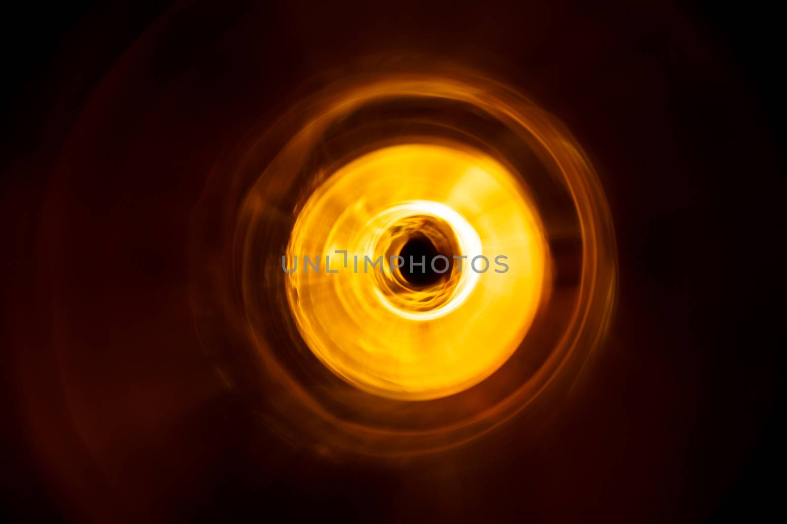 Sound waves in the visible full color in the dark