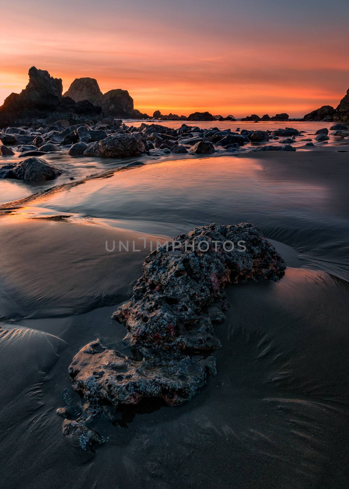 Sunset at a Rocky Pacific Northwest Beach by backyard_photography