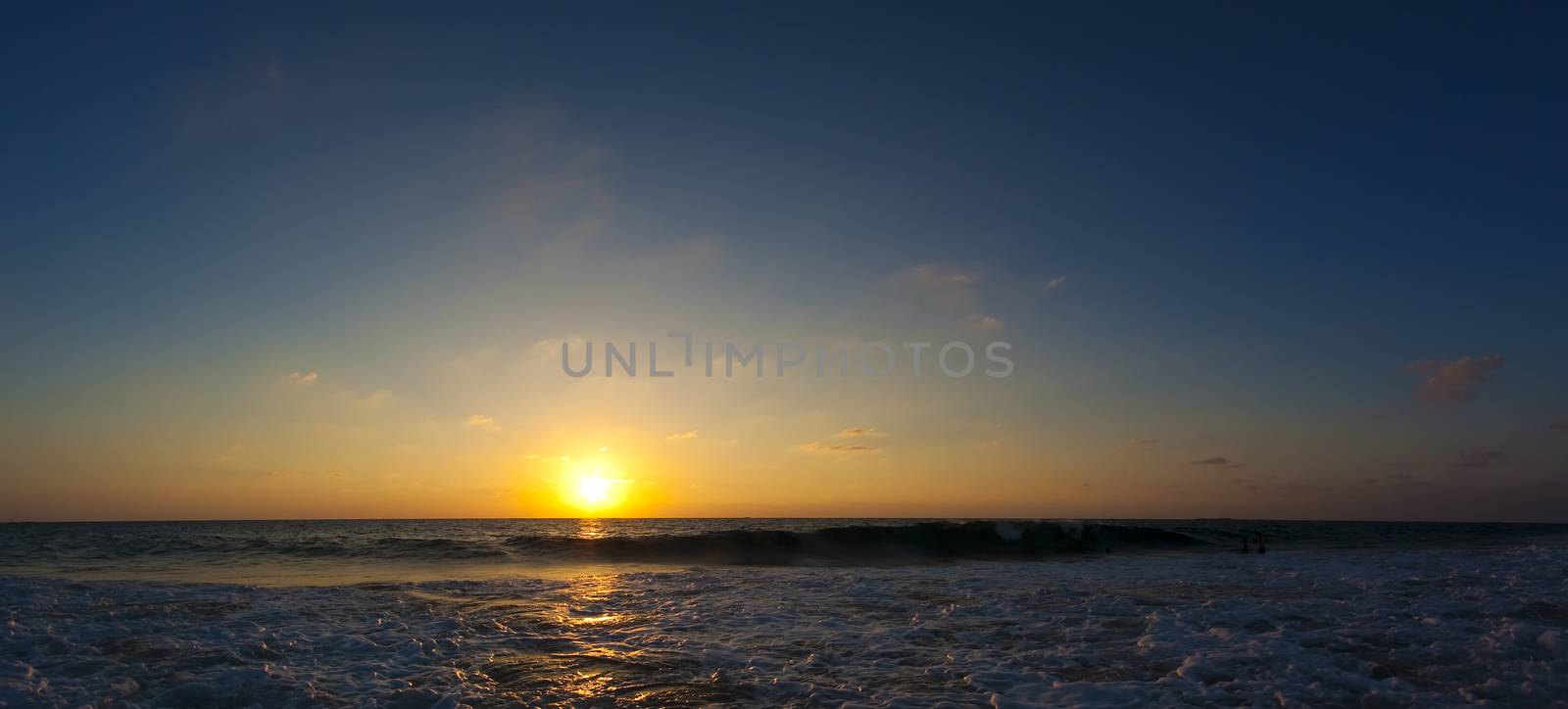 sea sunset by orcearo