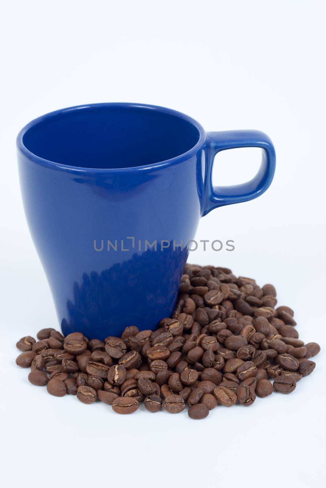 coffee and blue cup by orcearo