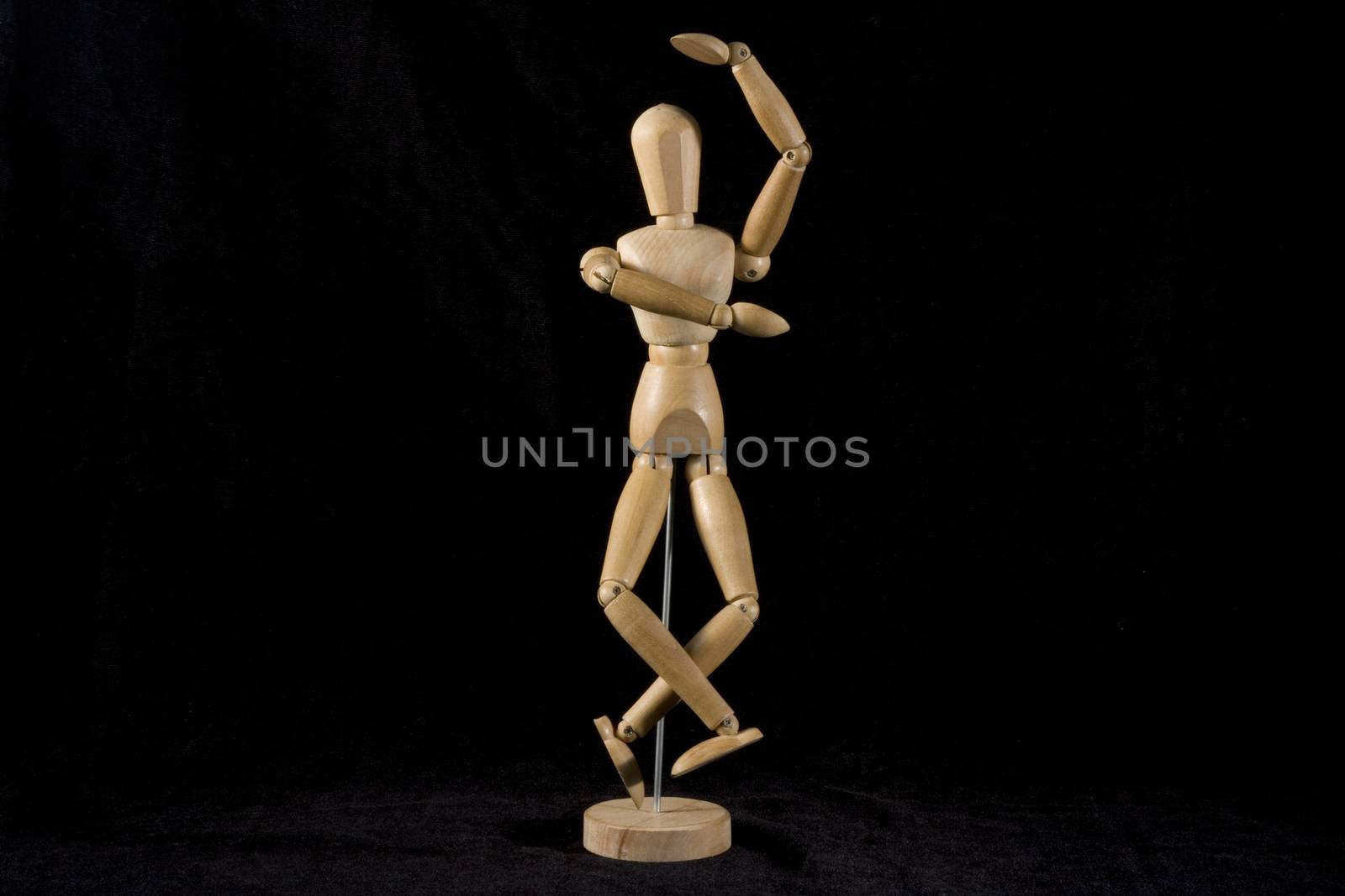 dancing puppet by orcearo