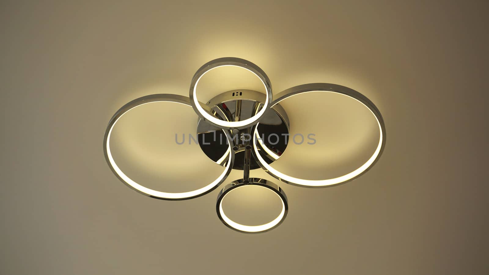 Modern Flat round shape ceiling lamp interior lighting bulbs decoration contemporary
