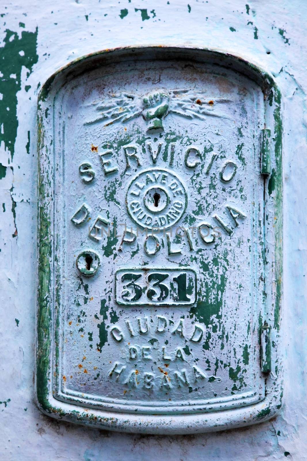 Shows an emergency call box in Havana by friday