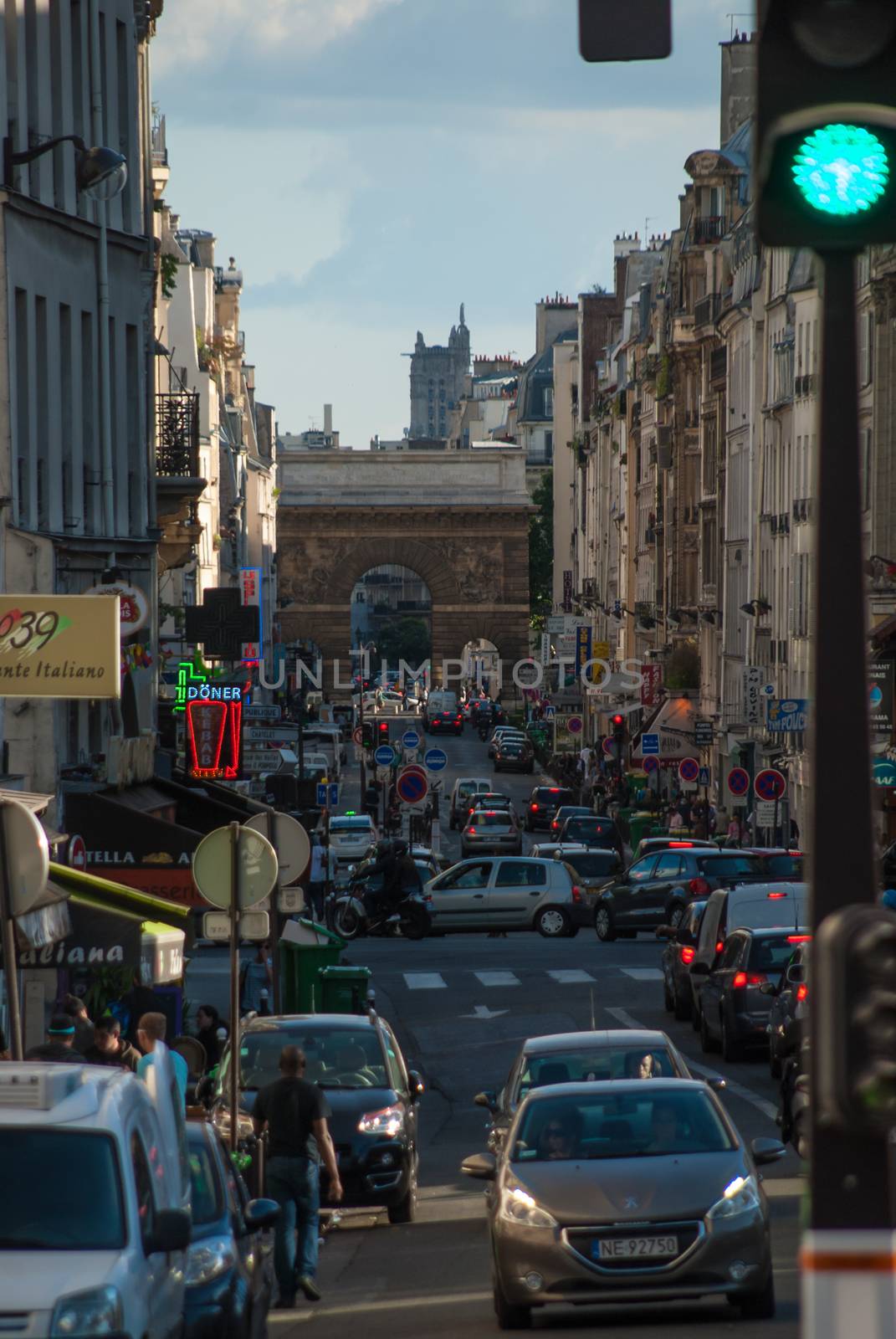 Crowded streets of Paris