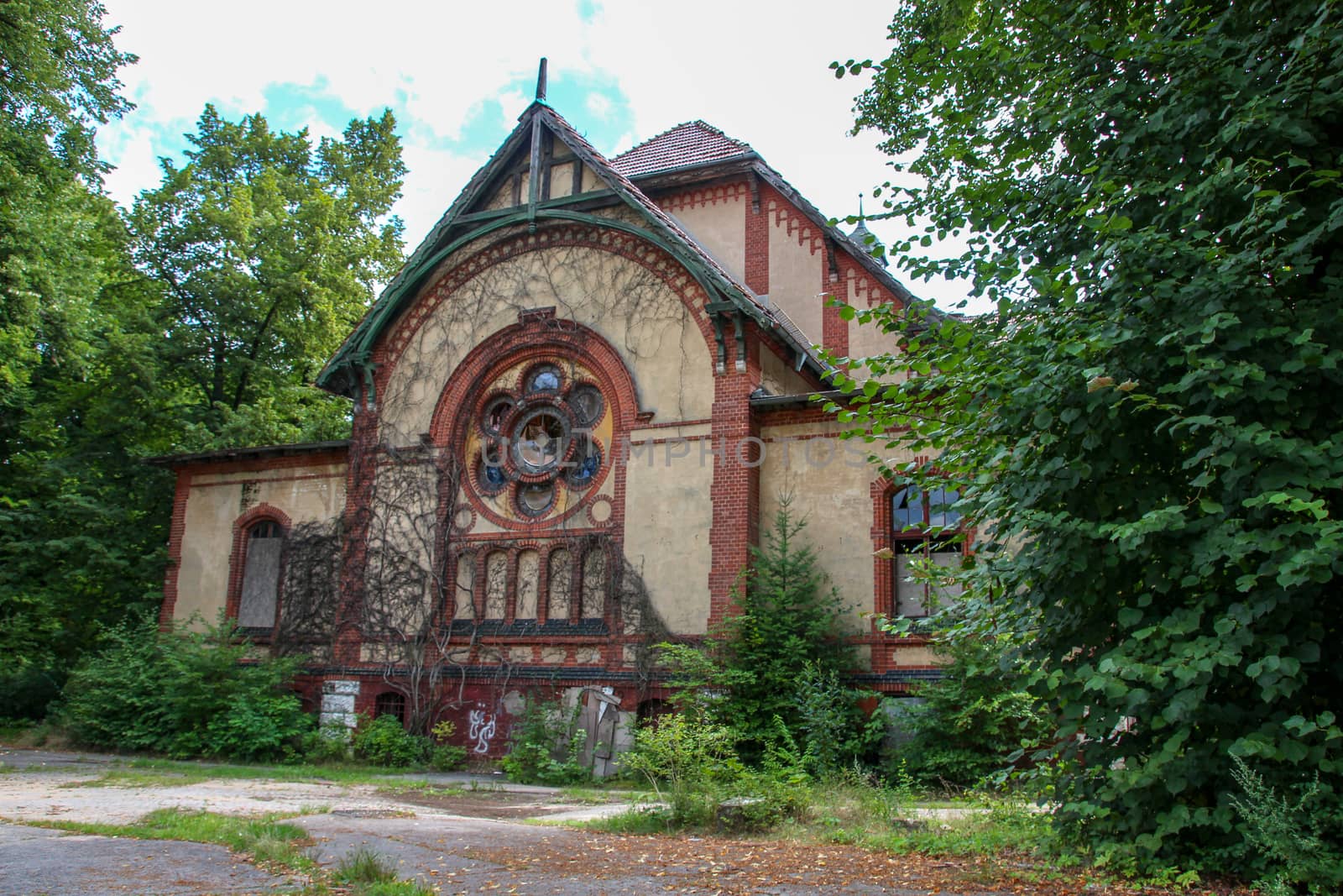 Ruins of Beelitz-Heilstätten Lost place Berlin Brandenburg;
