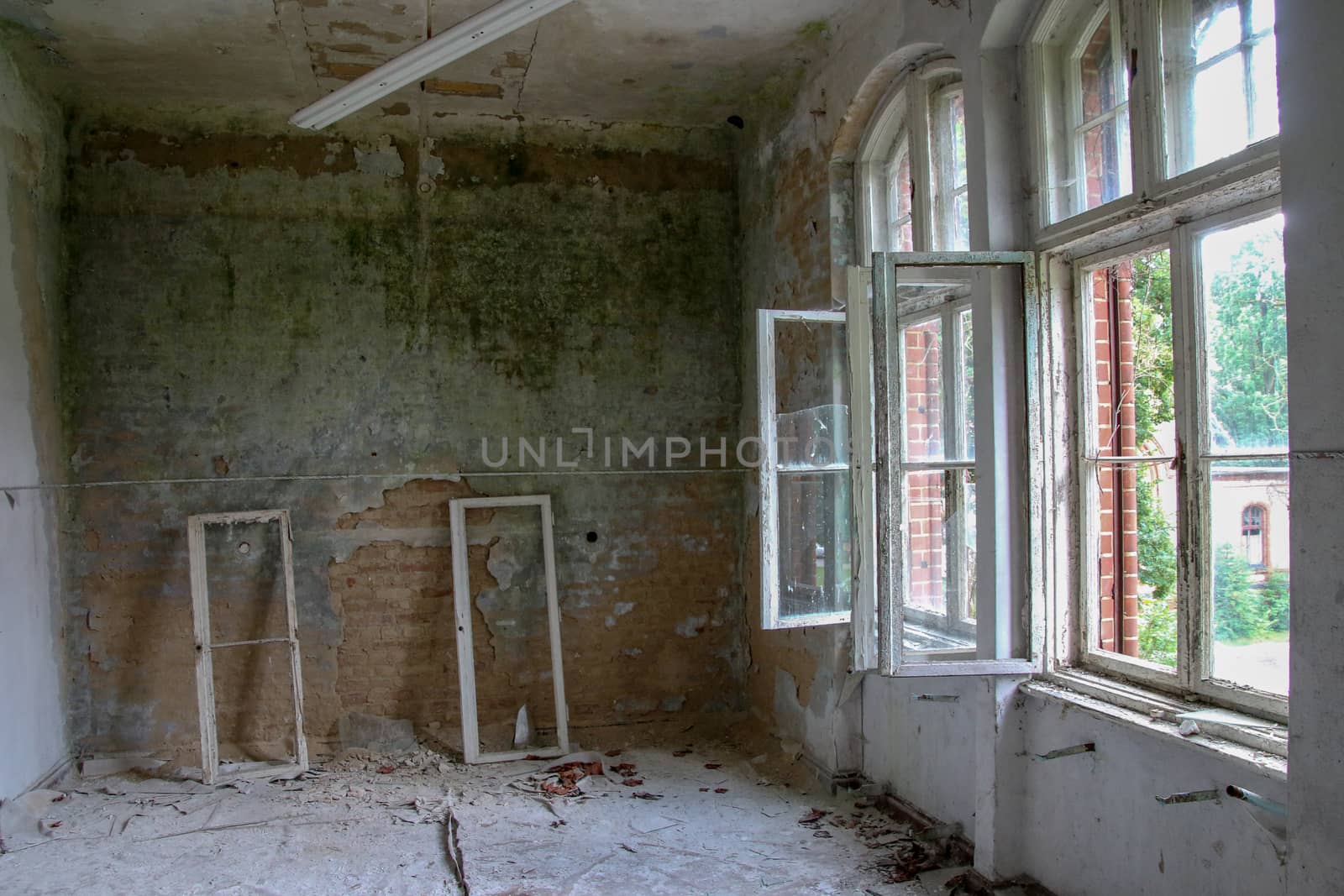 Ruins of Beelitz-Heilstätten Lost place Berlin Brandenburg;