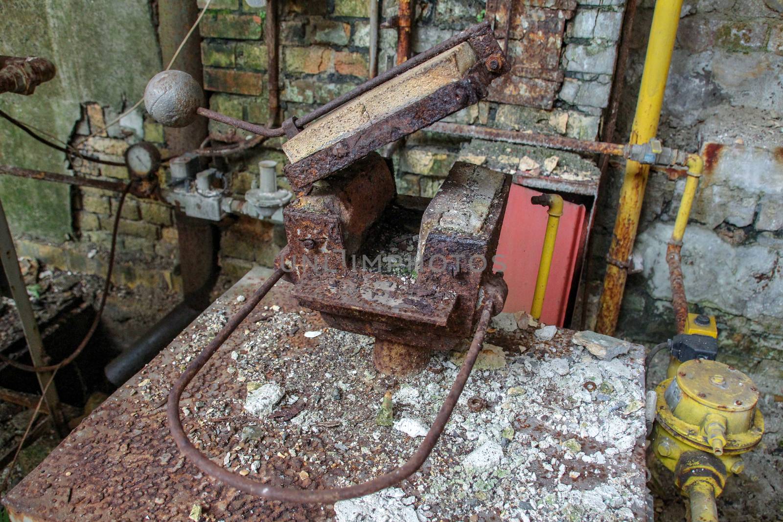 Lost Place garage of railway
