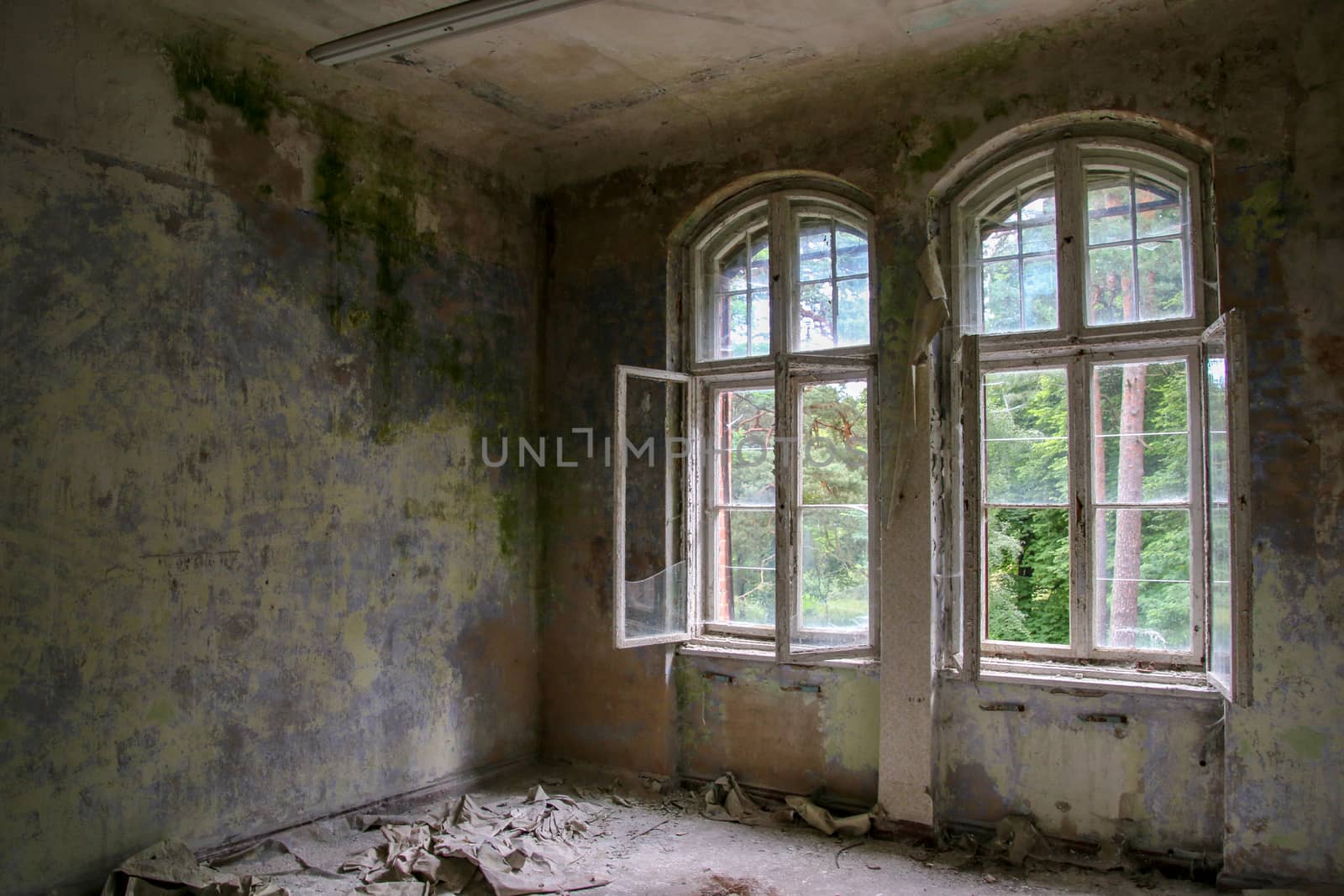 Ruins of Beelitz-Heilstätten Lost place Berlin Brandenburg;