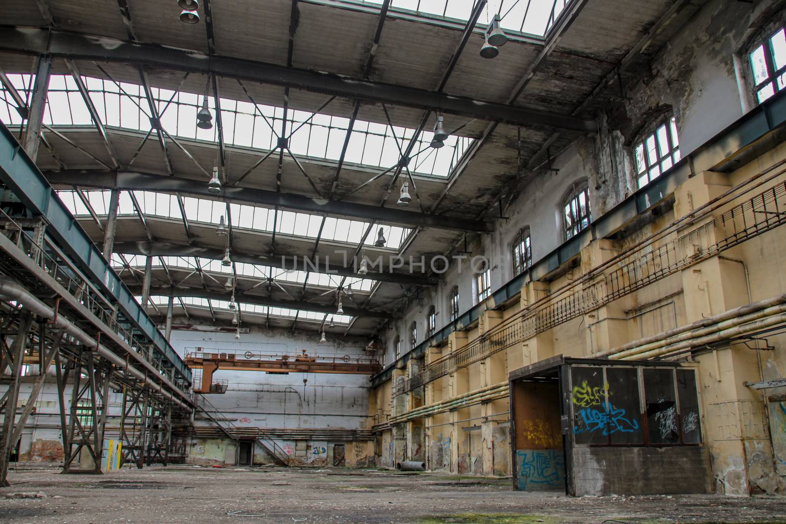 Lost Place garage of railway