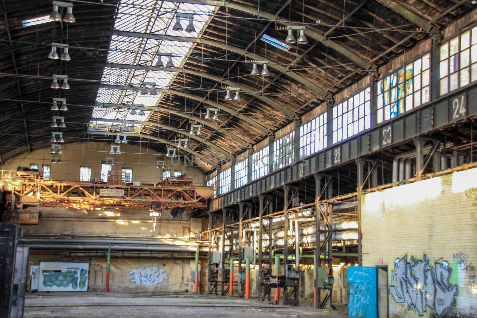 Lost Place garage of railway