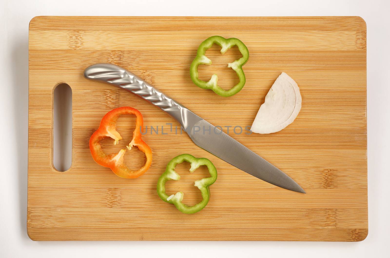 Small utility knife for a jobbing on a chopping board