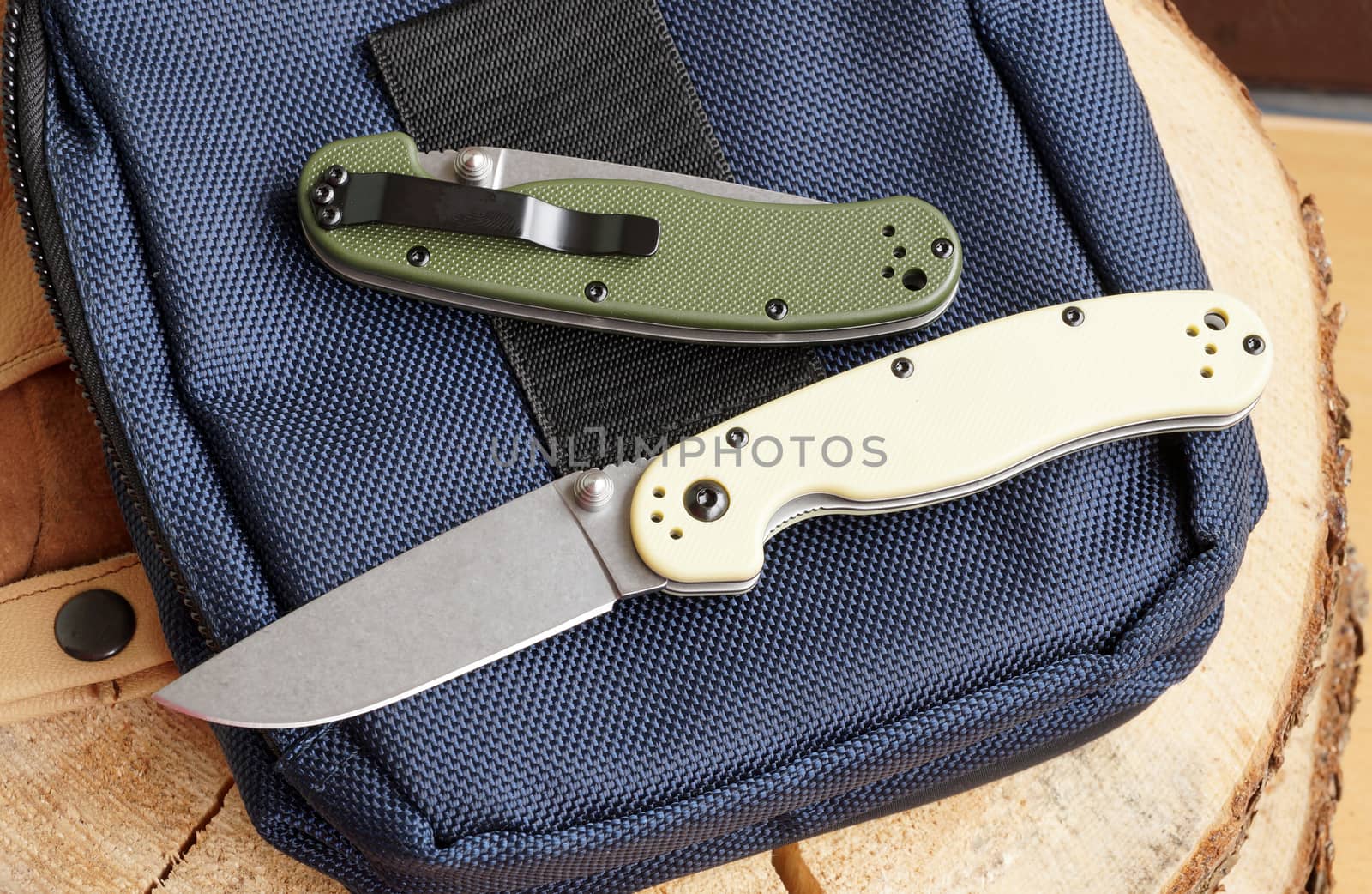 Knife the folding exclusive by Vadimdem