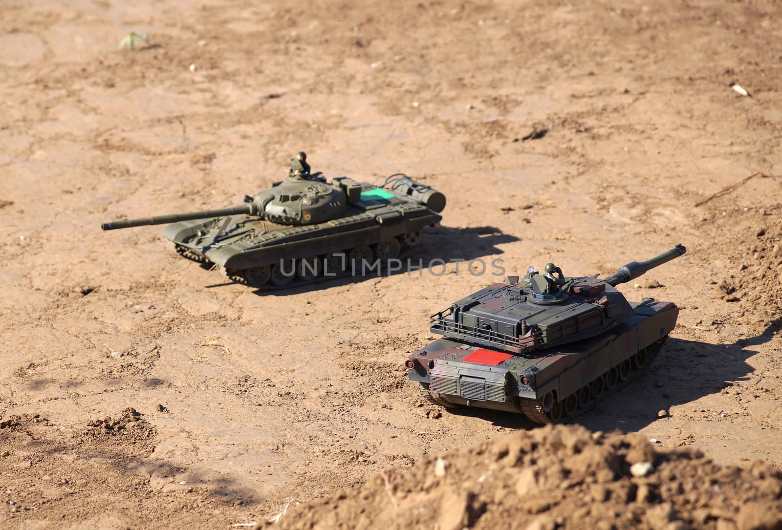 Tank duel on the big toy ground