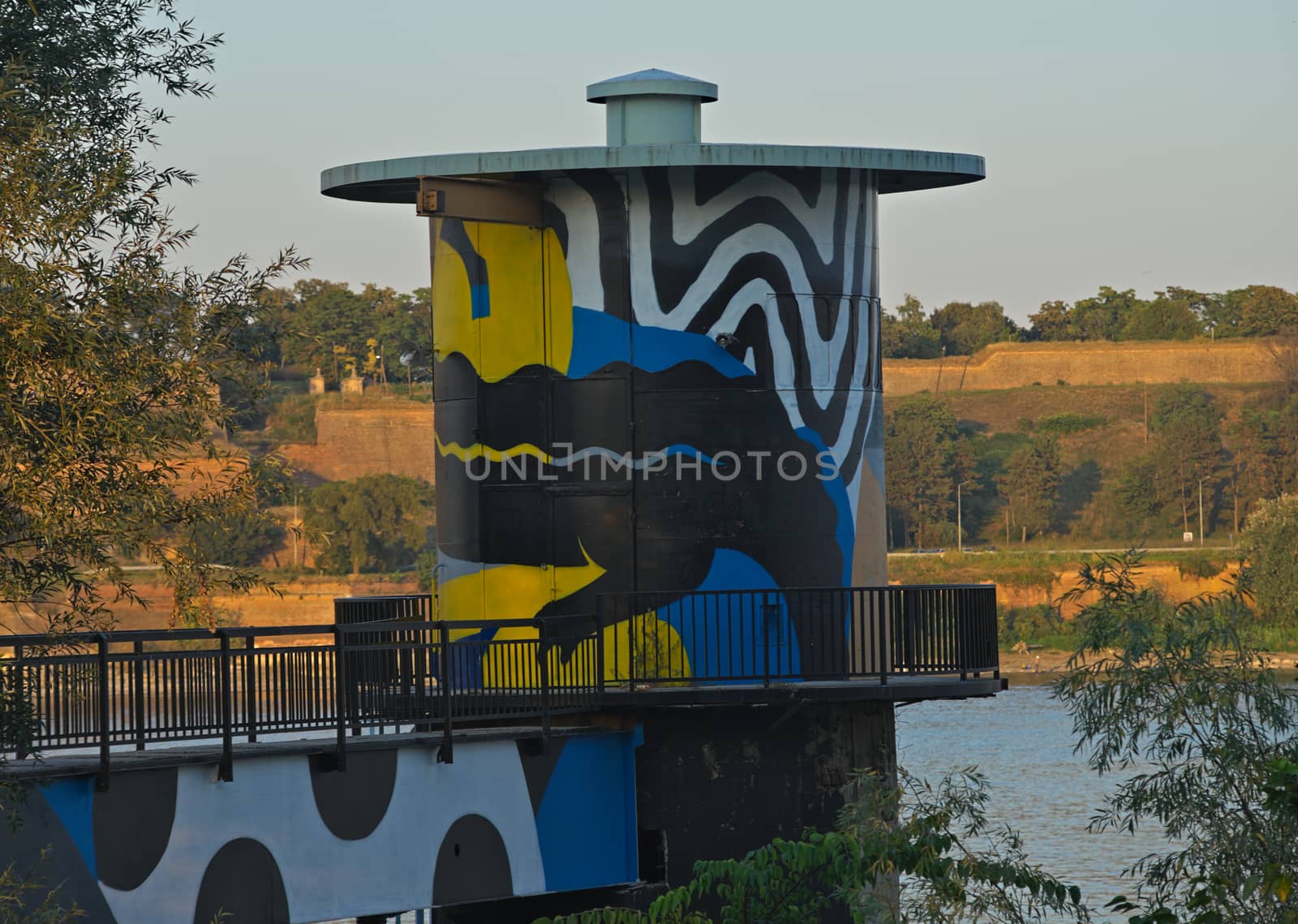 Water pumping station on Danube completely painted with graffiti by sheriffkule