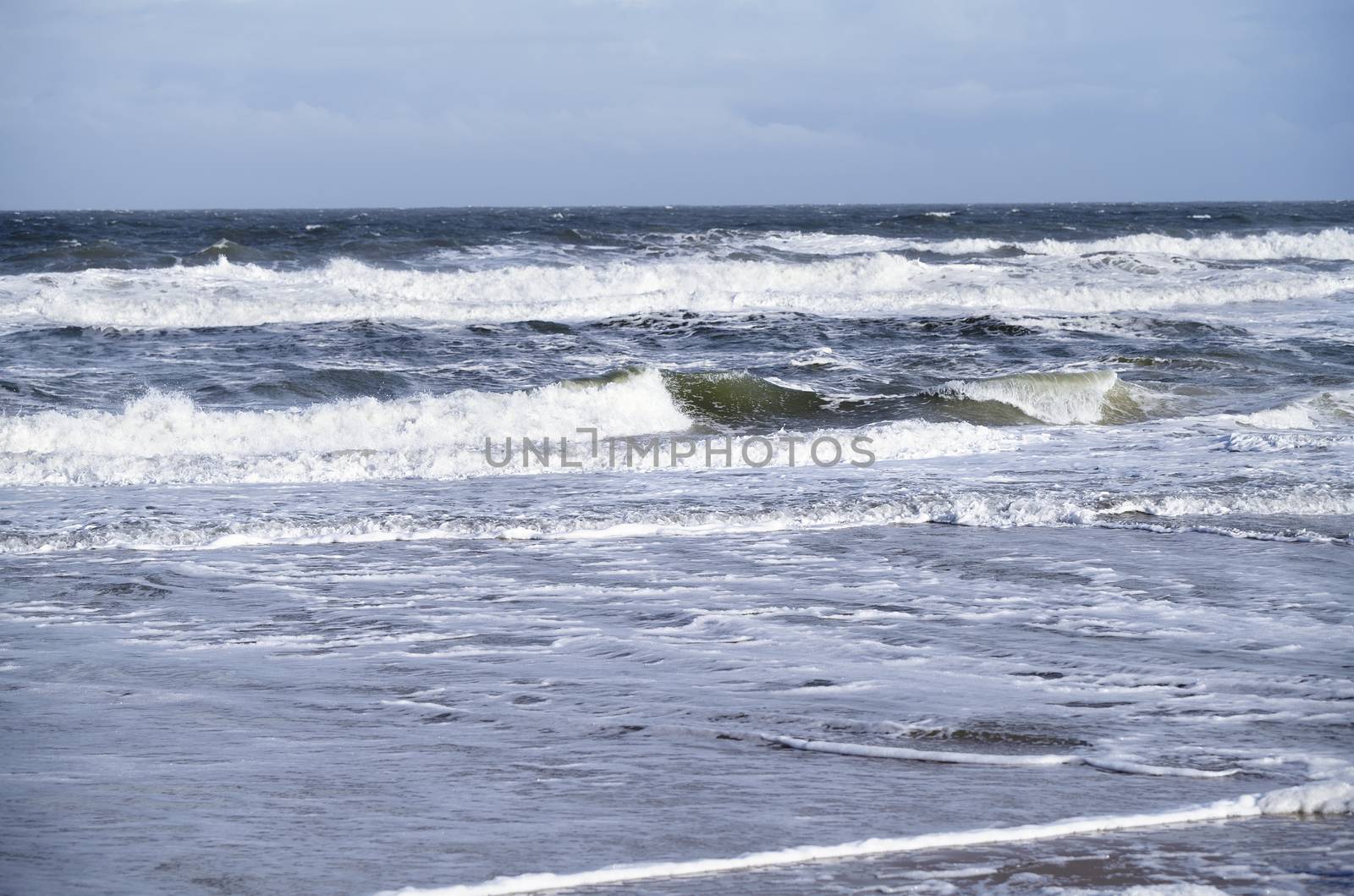 Rough water and waves in Pacific Ocean