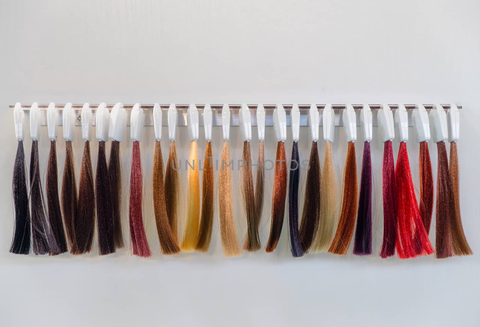 hair dye strands samples for hair dresser
