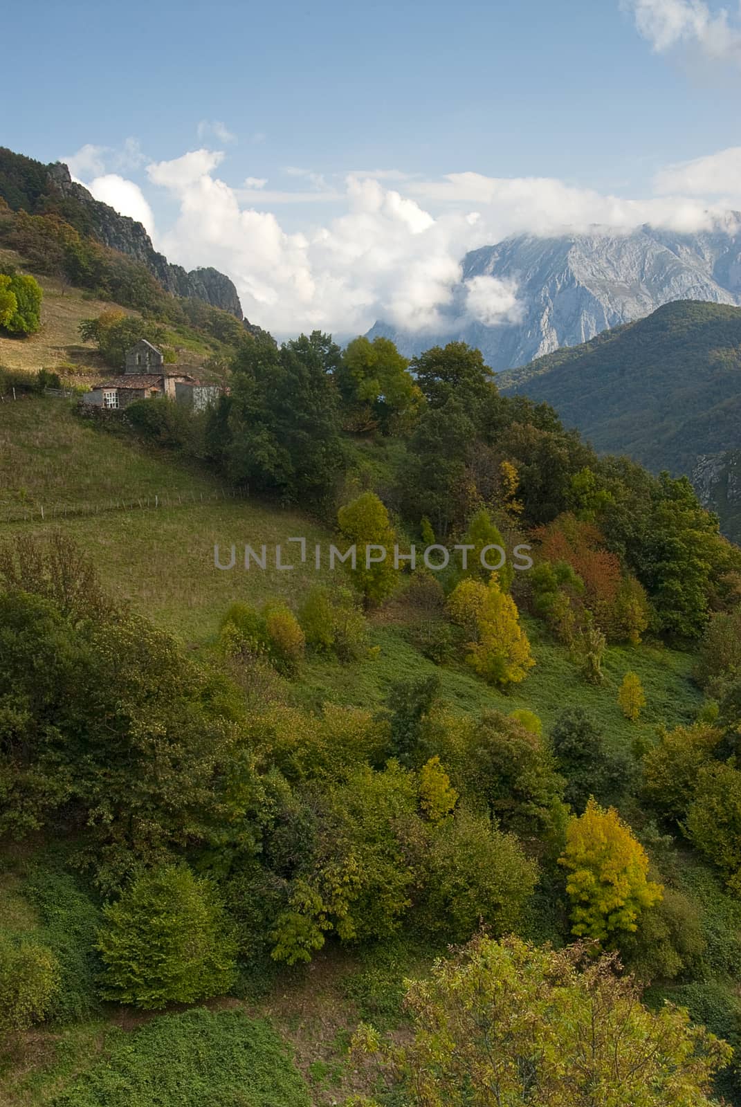 Autumn landscape, natural park Ubiñas table, Hermitage, Mountai by jalonsohu@gmail.com