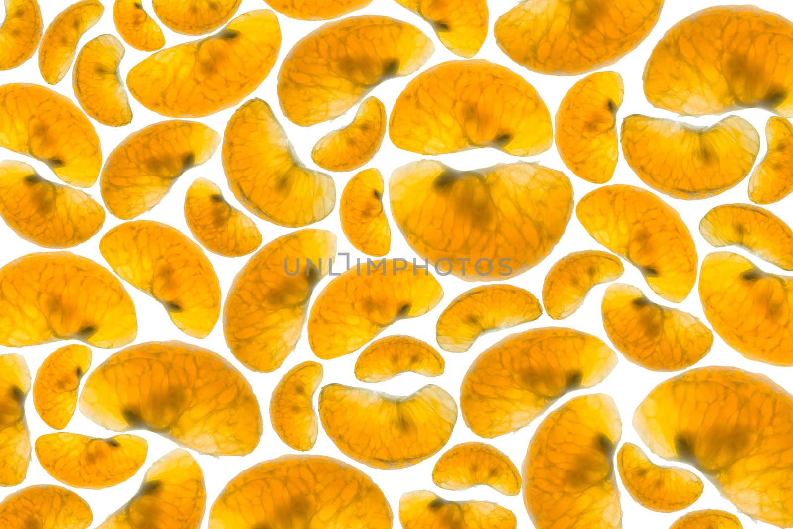 Tangerine cloves was arranged neatly on white background. Suitable for backgrounds, Health article, etc.