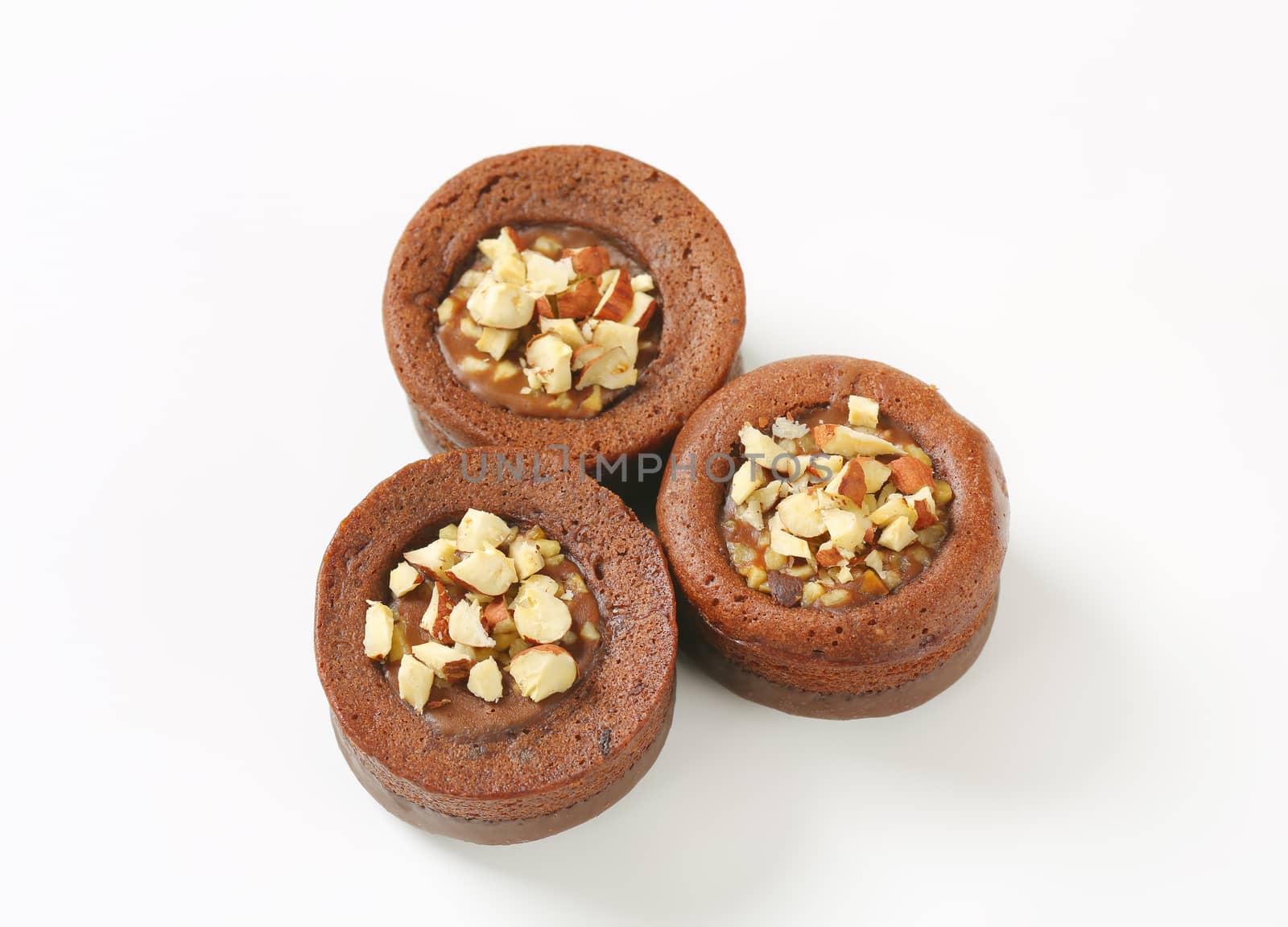 Mini chocolate hazelnut cakes by Digifoodstock