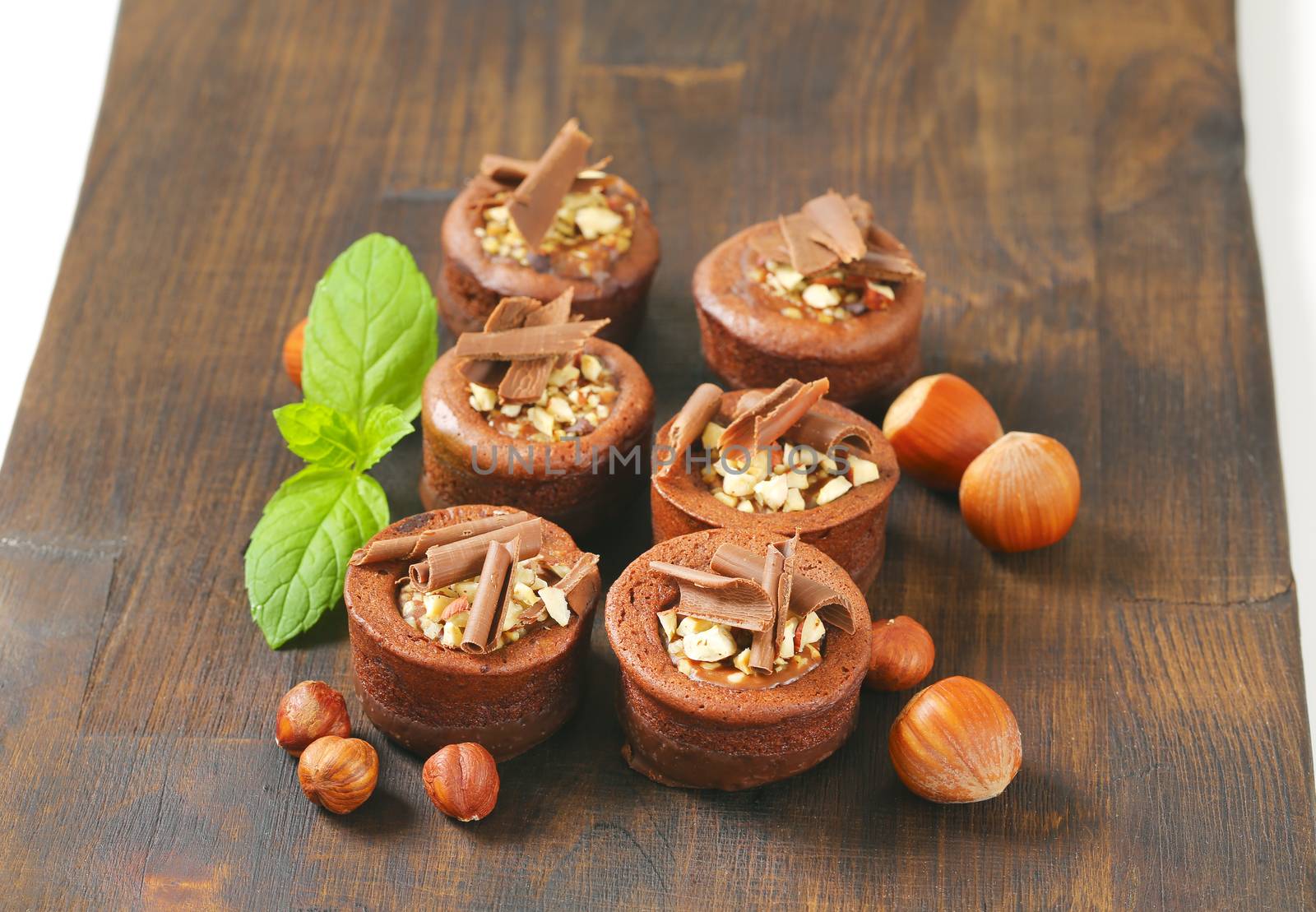 Mini chocolate hazelnut cakes by Digifoodstock