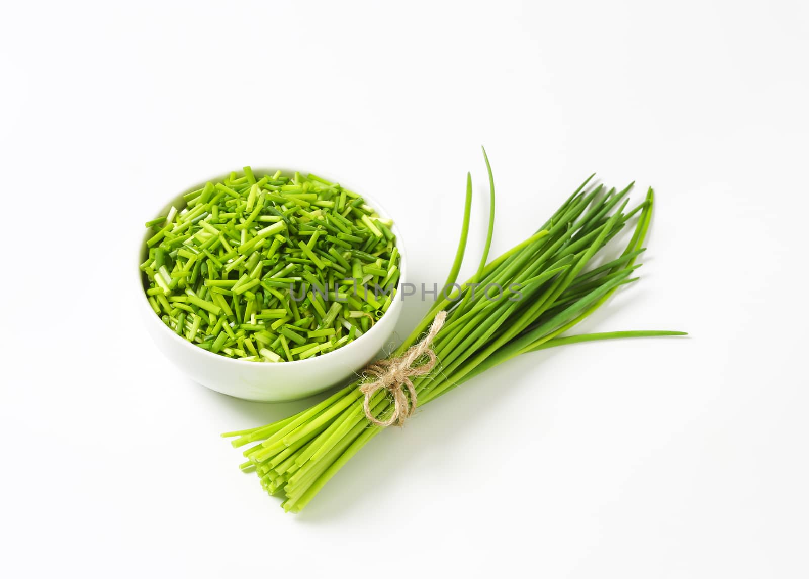 Fresh chopped chives by Digifoodstock