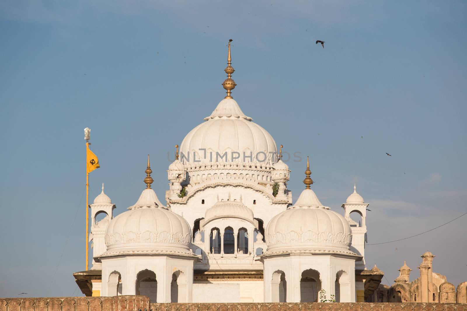 Gurdwara Dehra Sahib Sri Guru Arjan Dev by haiderazim