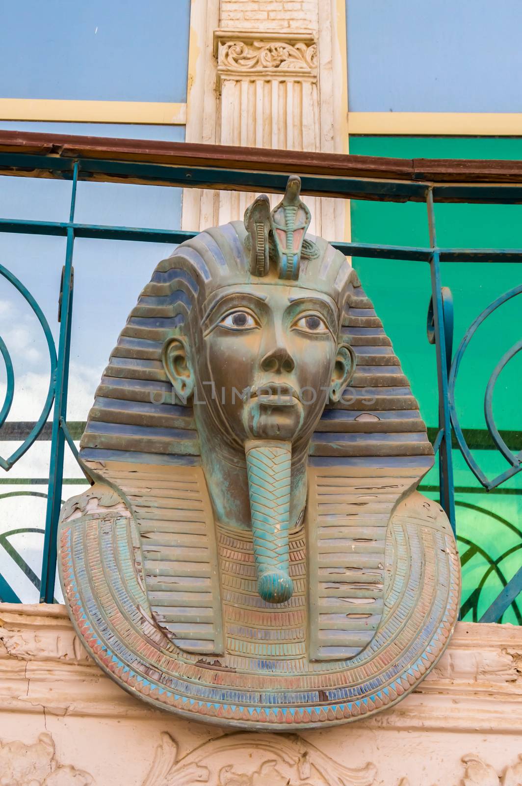 Reproduction of the head of the sarcophagus of Tutankhamun on a balcony of a hotel in Hurghada in Egypt
