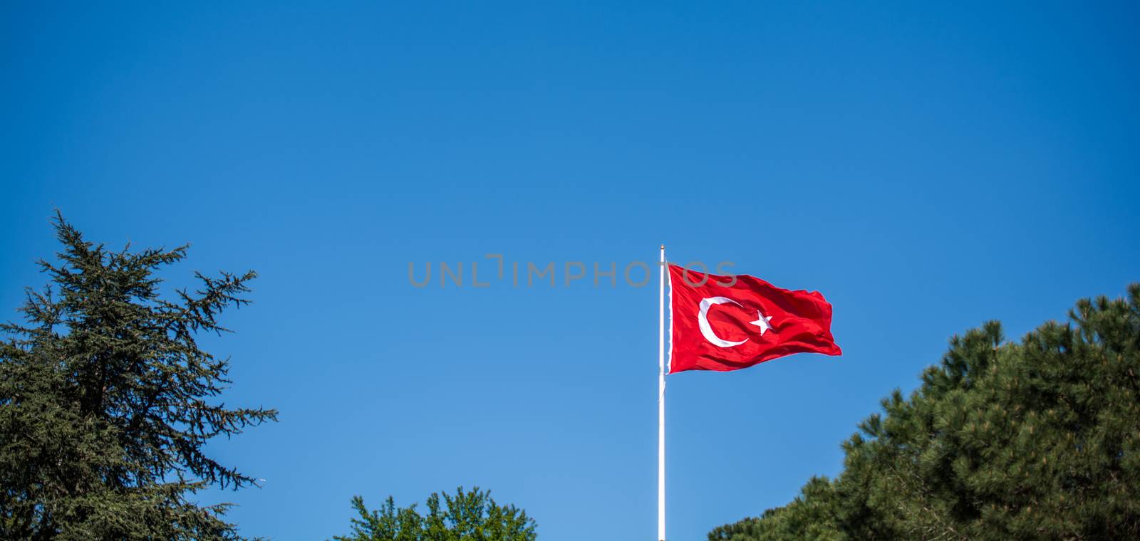 Turkish national flag  in view by berkay