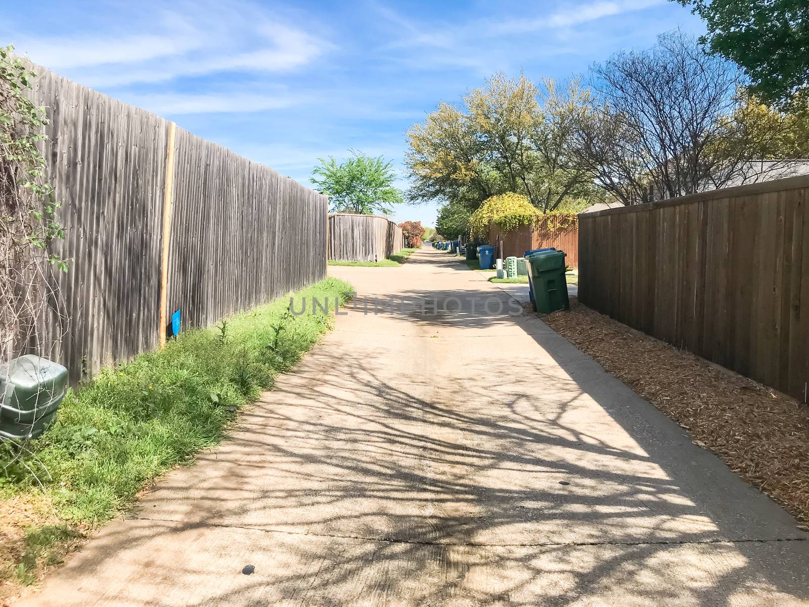 Quiet back alley in residential area near Dallas, Texas by trongnguyen