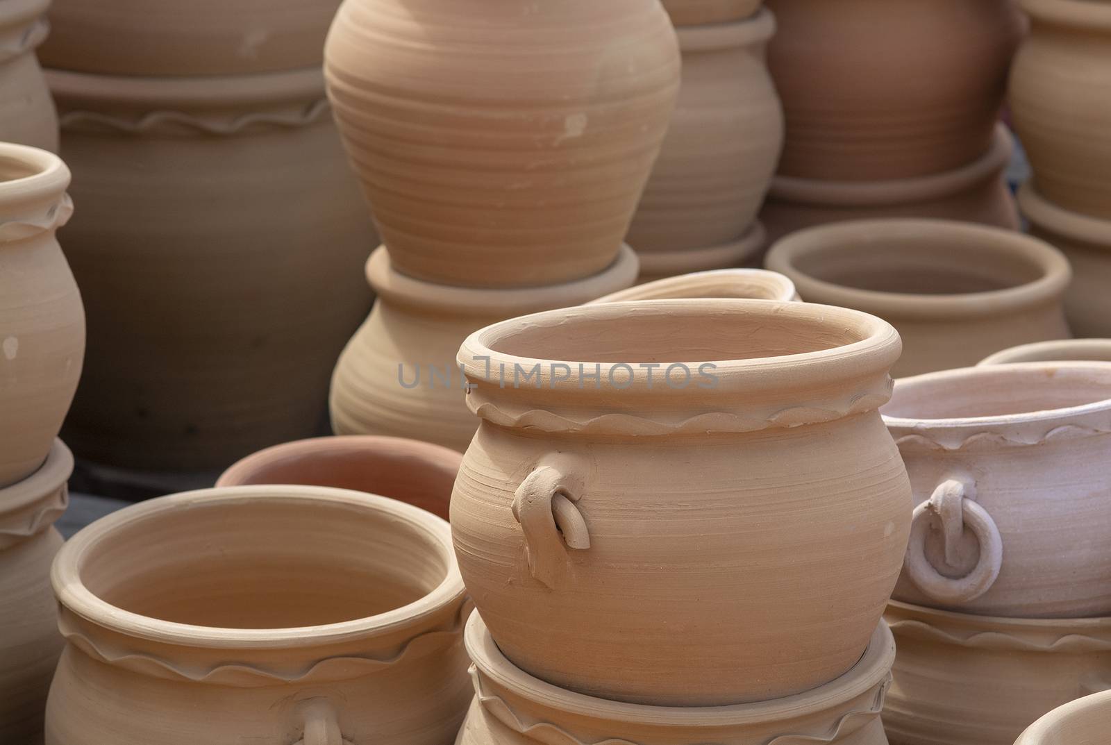 Rustic terracotta pots  by ArtesiaWells