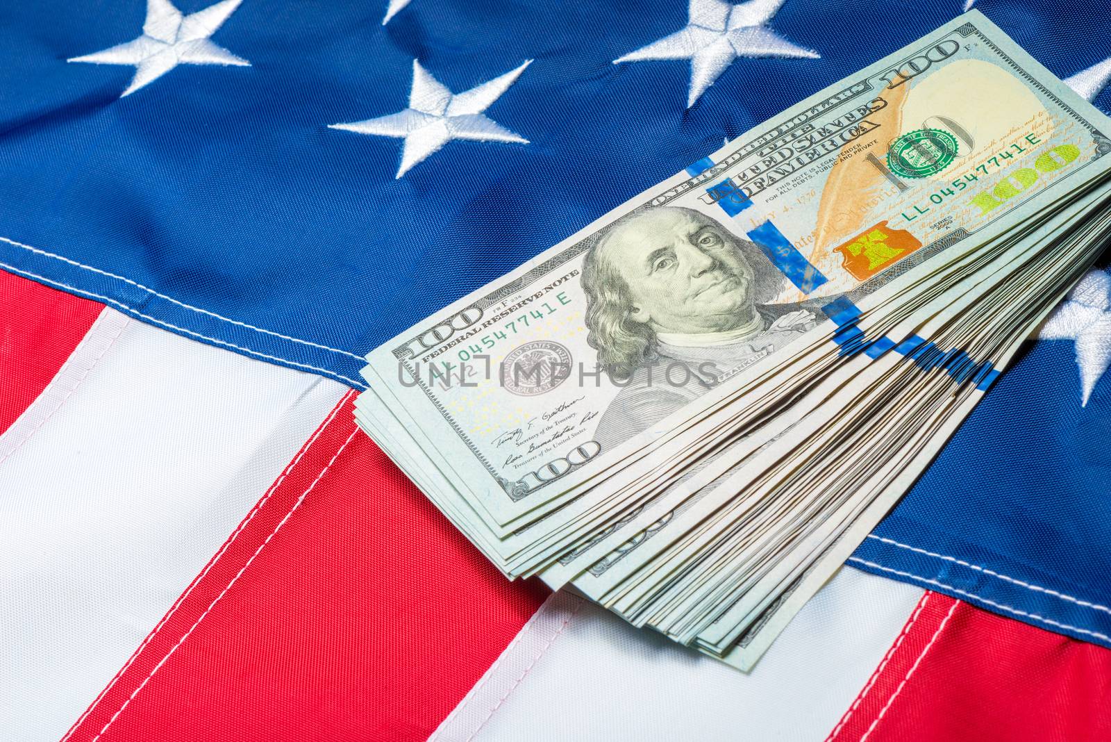 bills with a portrait of Franklin are on the flag of America, ob by kosmsos111