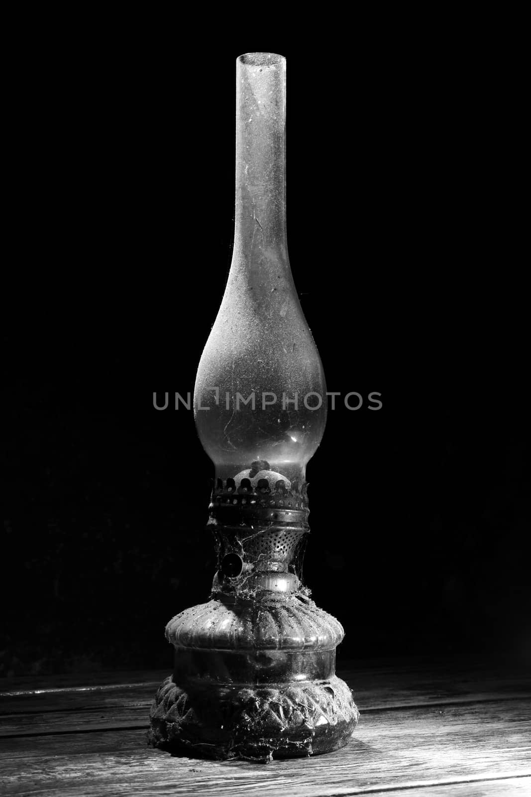 kerosene lamp which is not used for a long time