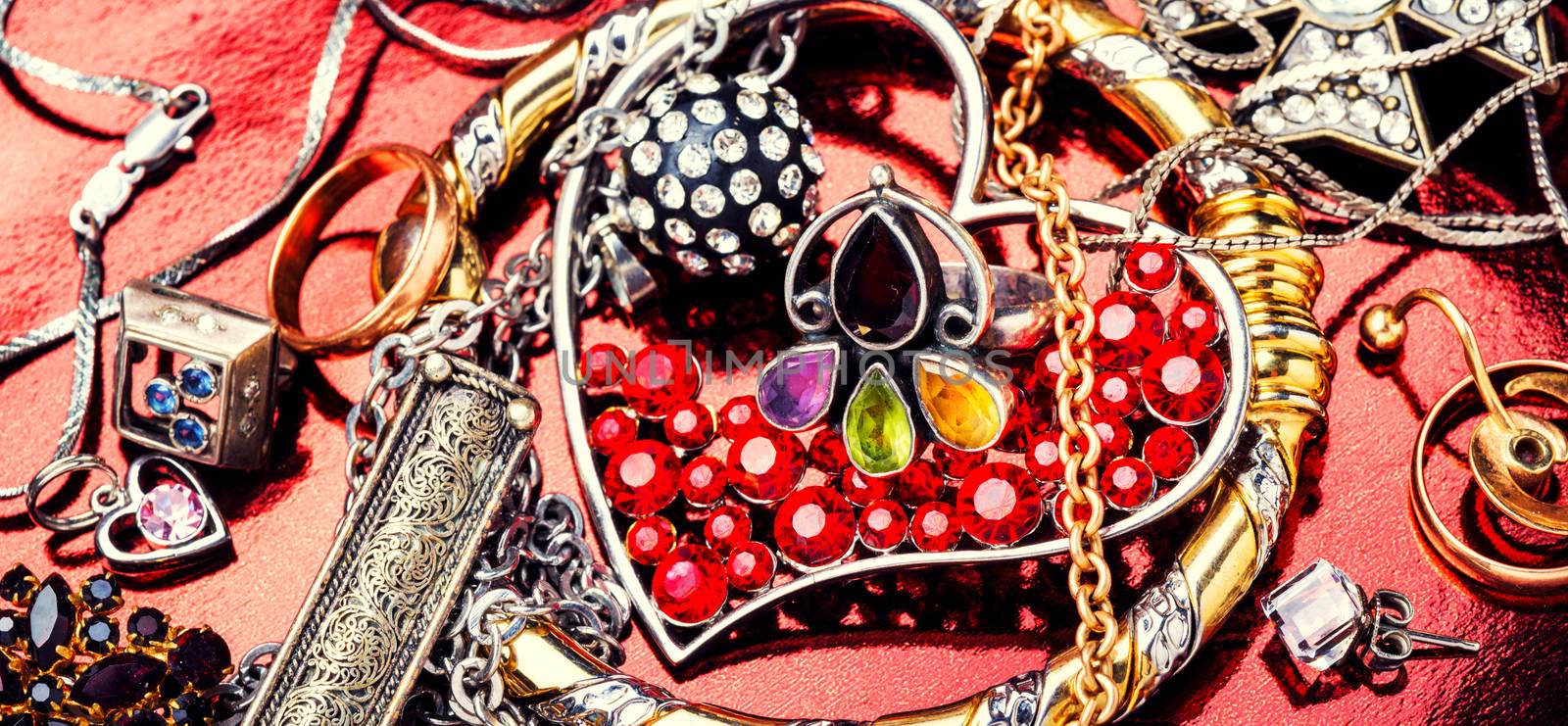Jewelry and bijouterie. by LMykola