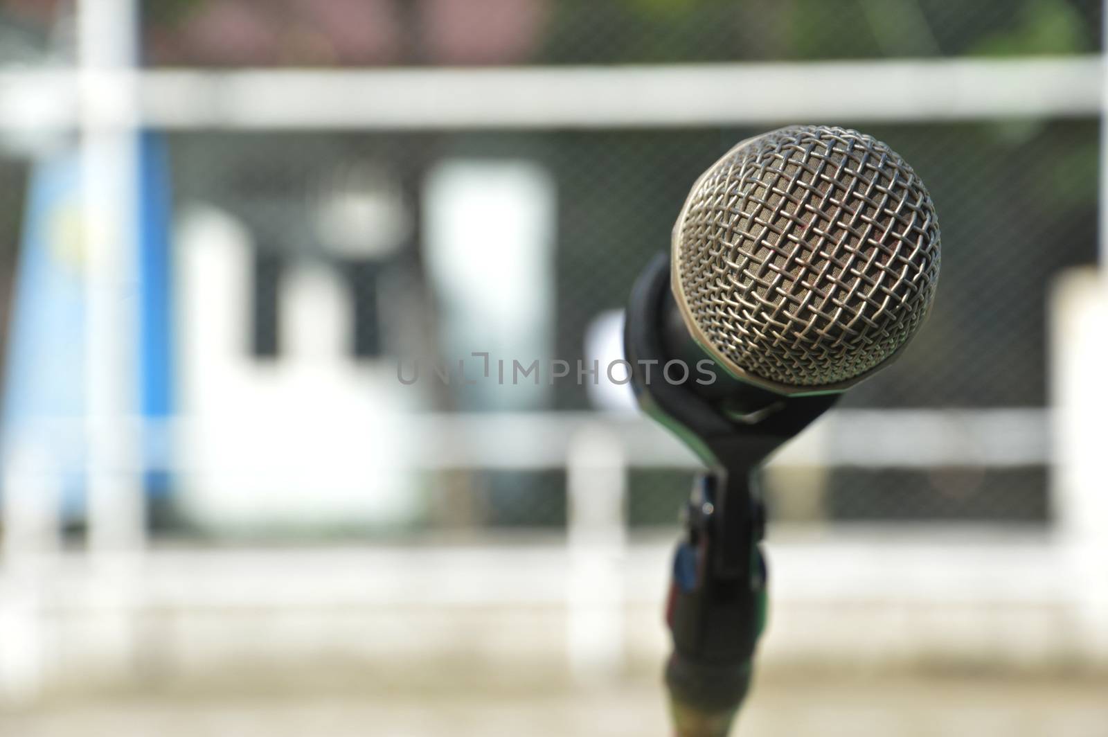 microphone by antonihalim