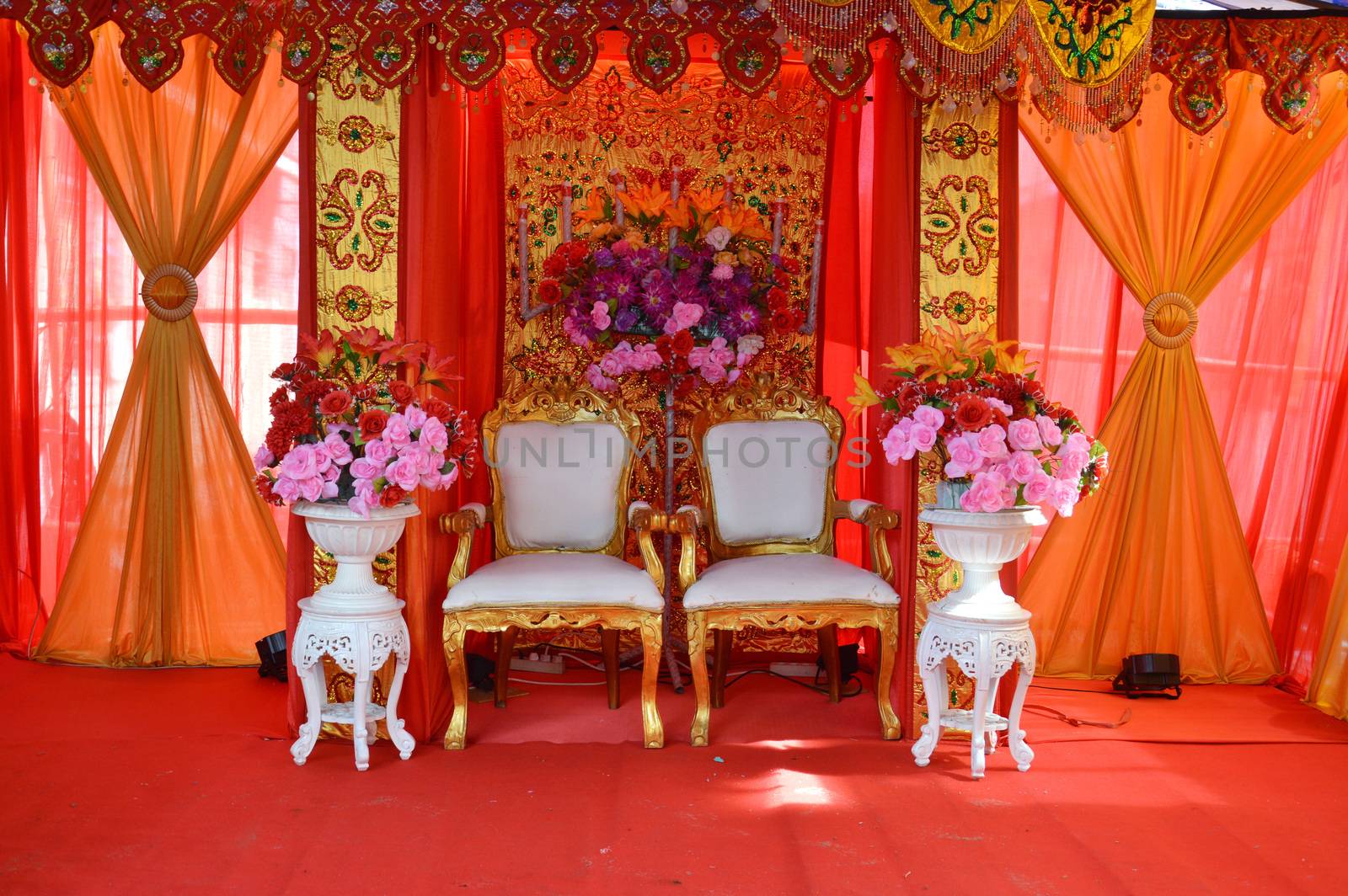 bridal wedding stage by antonihalim