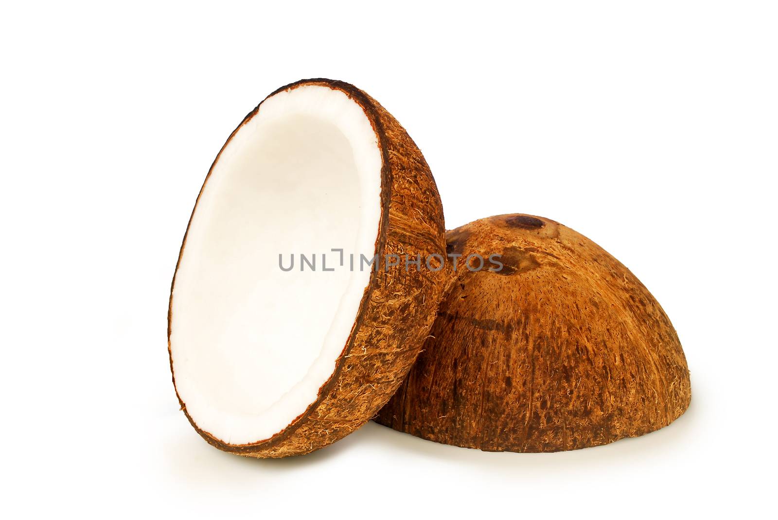Dried coconut balls. by thitimontoyai