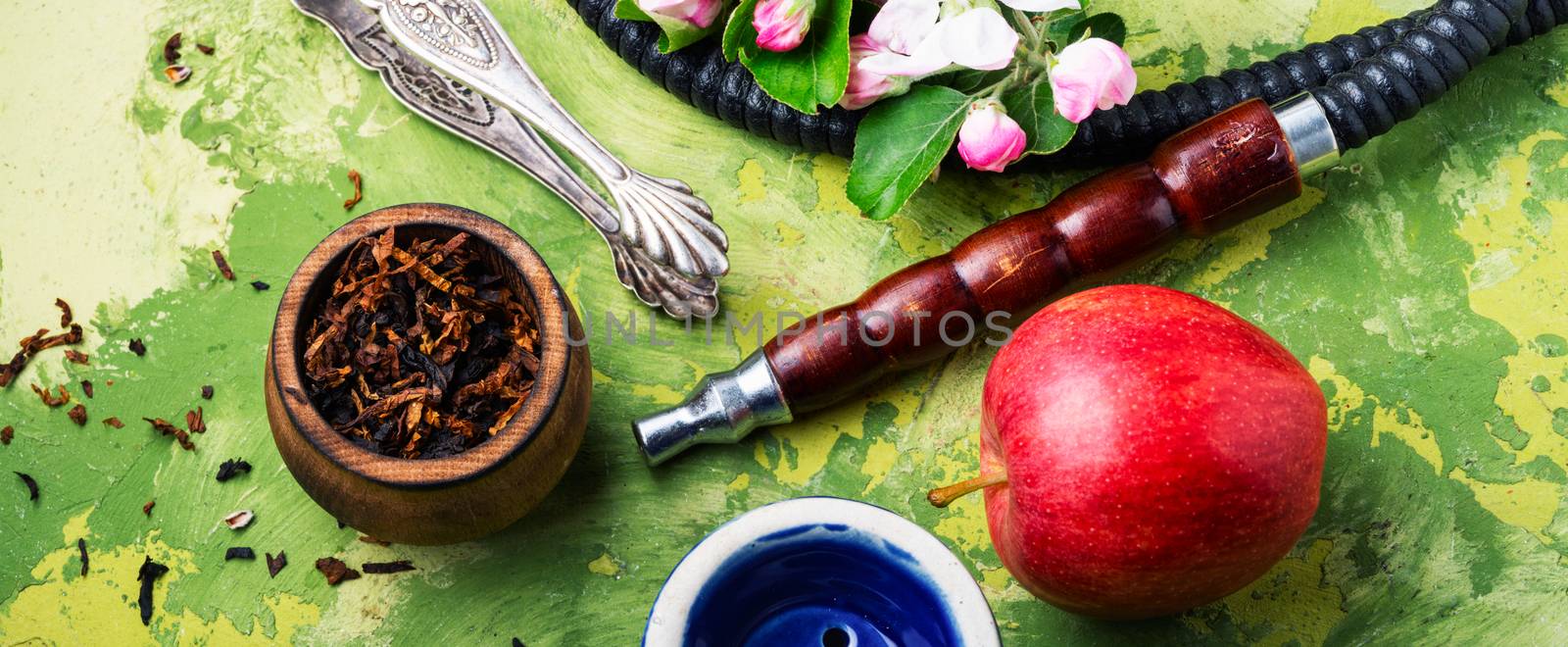 Hookah with apple tobacco by LMykola